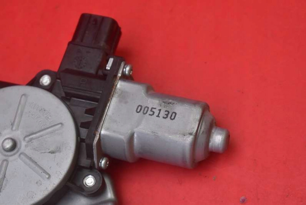 window regulator right front EU 5713A086 CITROEN C-CROSSER 07-13