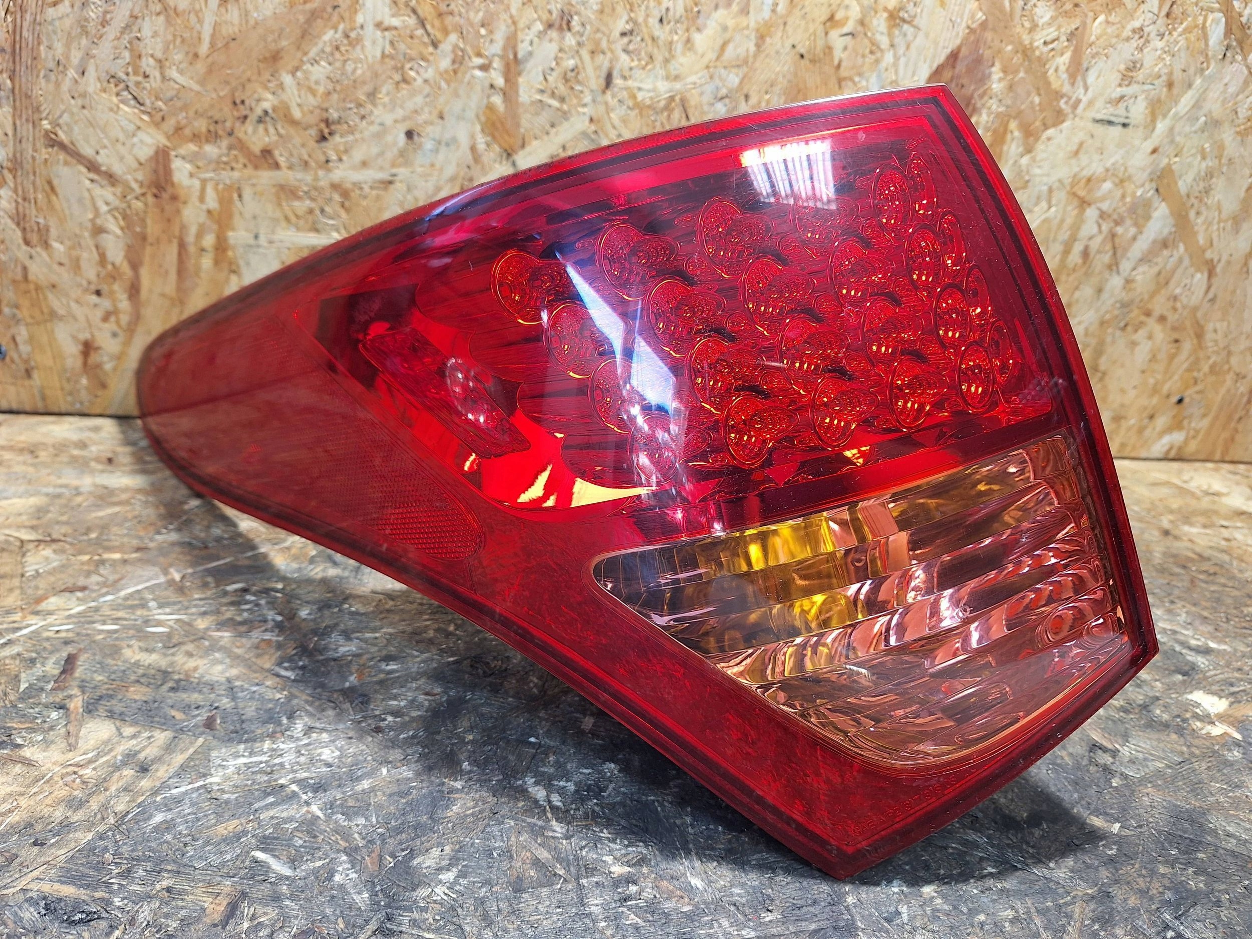 LAMPA TYŁ LEWA HYUNDAI IX55 LED 08-12 9240-3J1