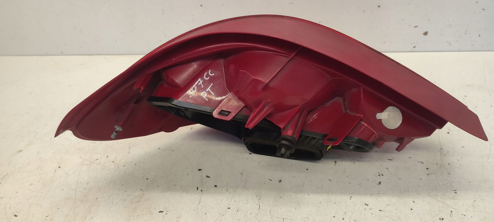 light rear part rear right Peugeot 207 CC