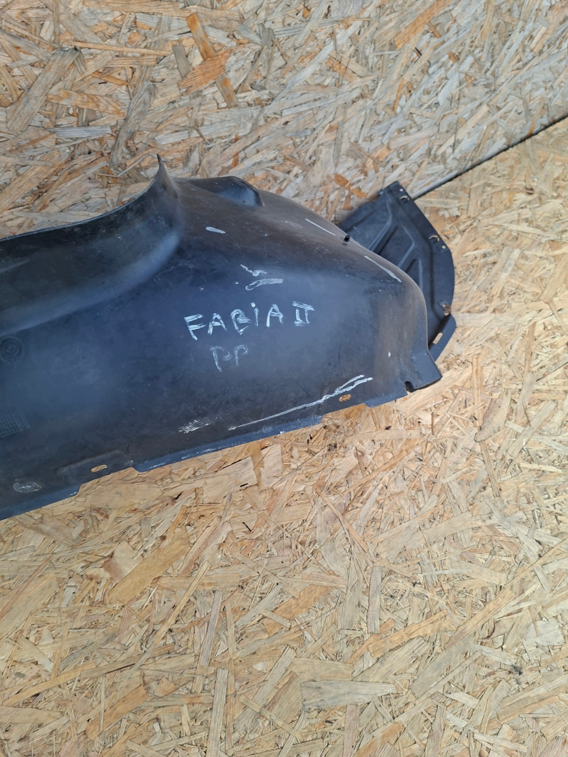mudguard front front right SKODA FABIA II 5J0809962
