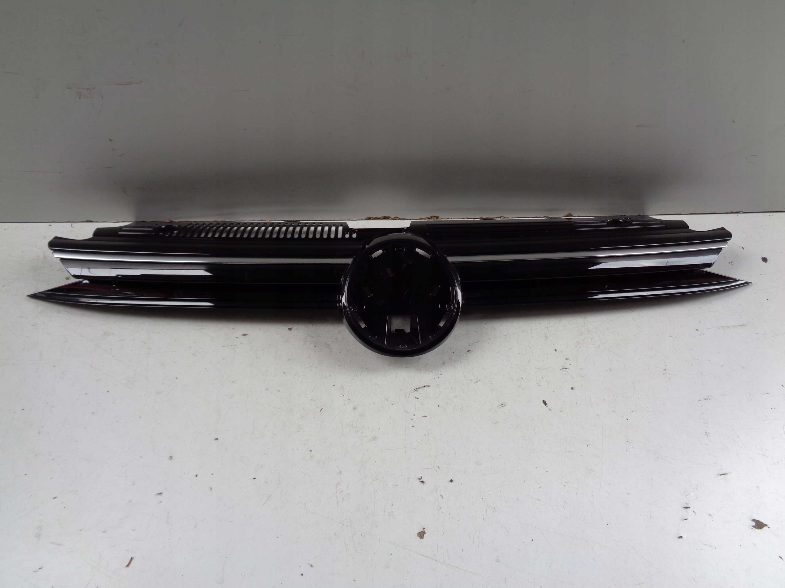 Grille VW GOLF VIII 8 5H 5H0 23- LIFT