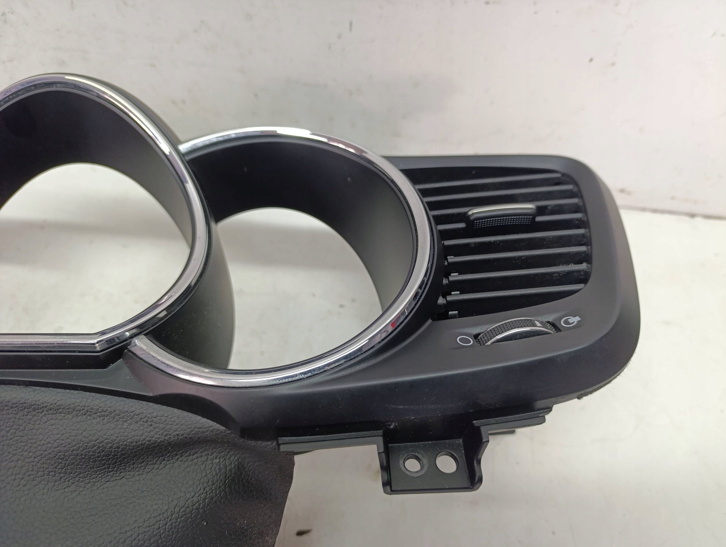 kia OPTIMA III K5 РЕСТАЙЛИНГ корпус счетчика решетки потока воздуха европа 848302T000