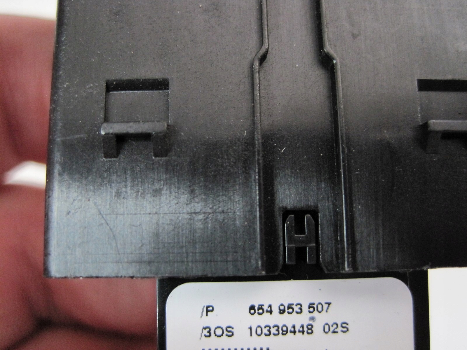 Przełącznik włącznik świateł awaryjnych Skoda Scala 654953507 Rodzaj inny