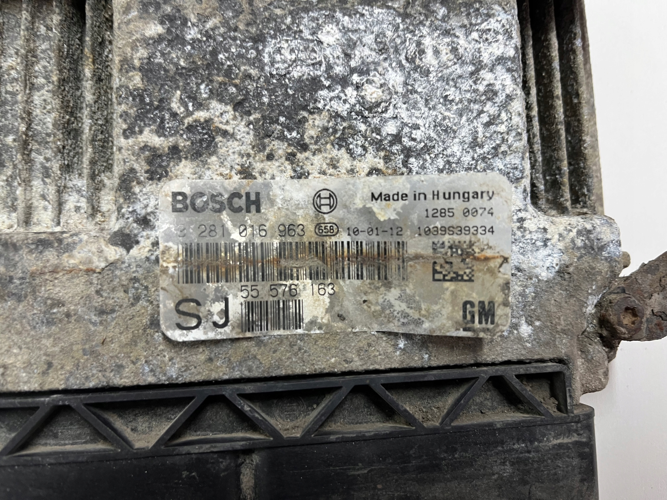control unit ECU SAAB 93 1.9 TTiD 55576163 0281016963 SJ