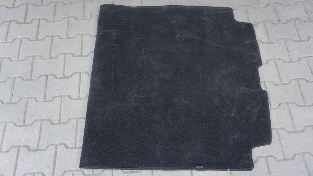 VOLVO V60 II originál mats carpet boot