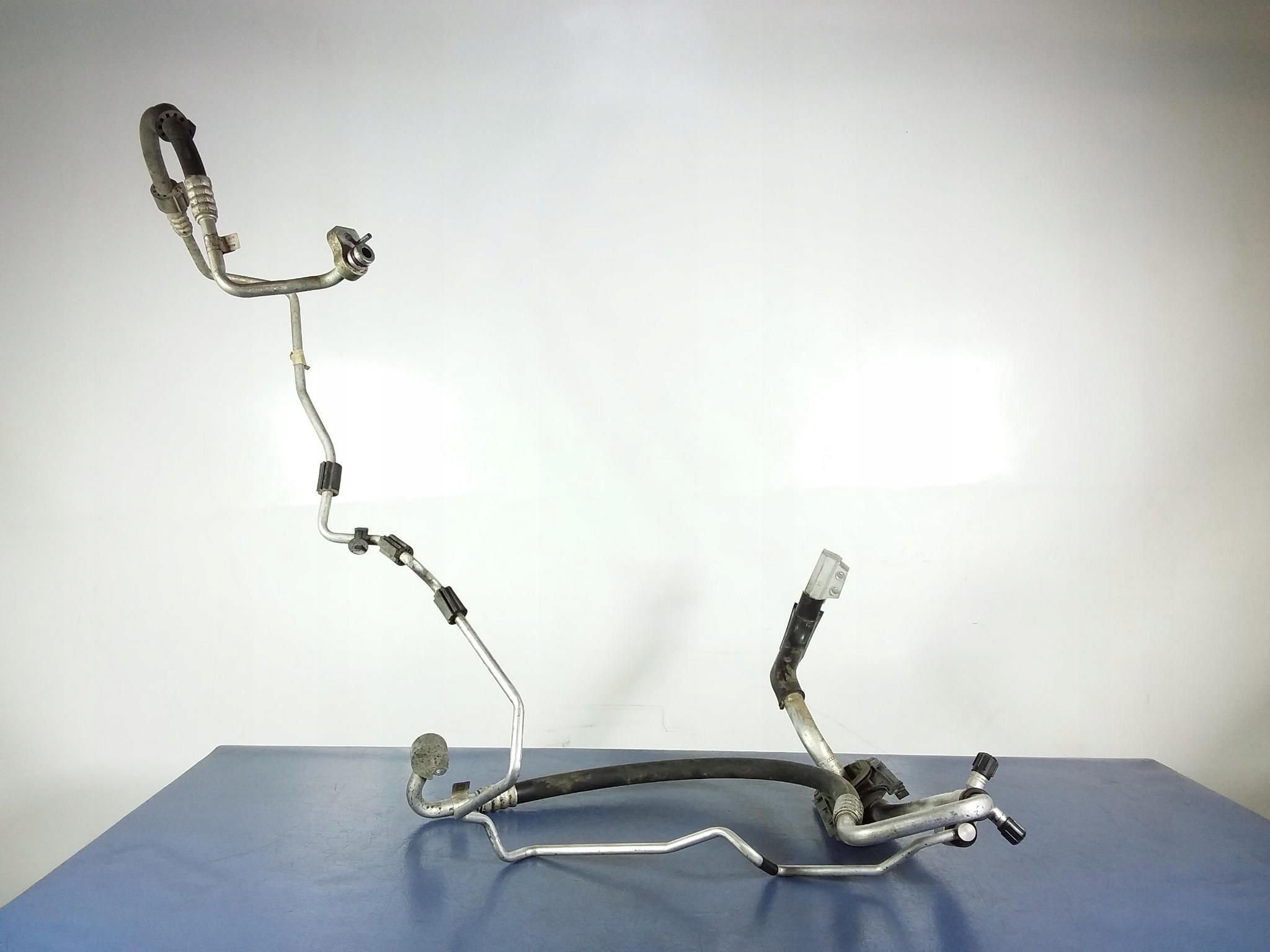 AUDI A4 B8 2.0 TFSI дроти трубки кондиціонування повітря