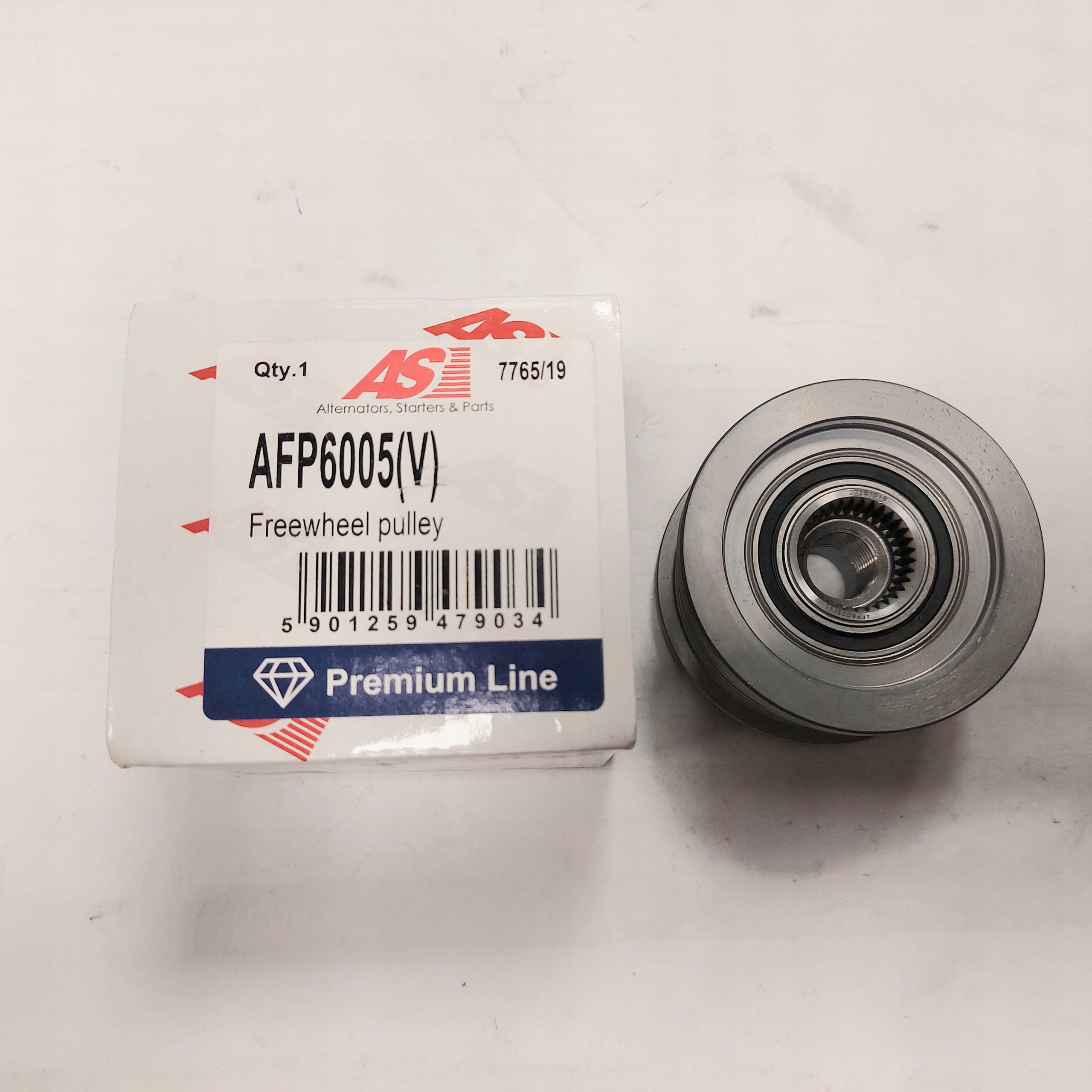 SPRZĘGŁO ALTERNATORA TOYOTA HIACE LAND CRUISER