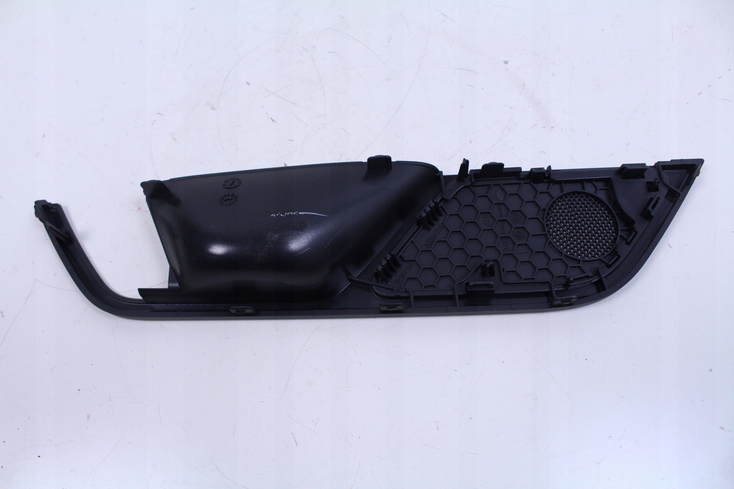 защита ручки Audi A6 C8