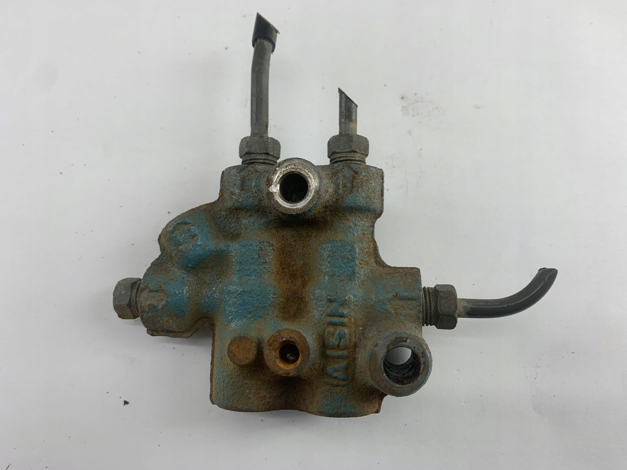 TOYOTA RAV4 II KOREKTOR SIŁY HAMOWANIA