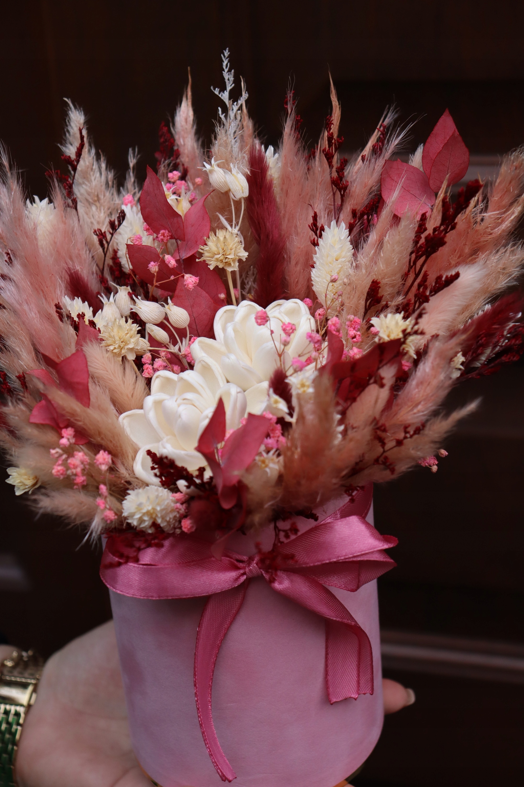 Flowerbox Pink s květy Shola, dárek k Valentýnu, dárek k narozeninám