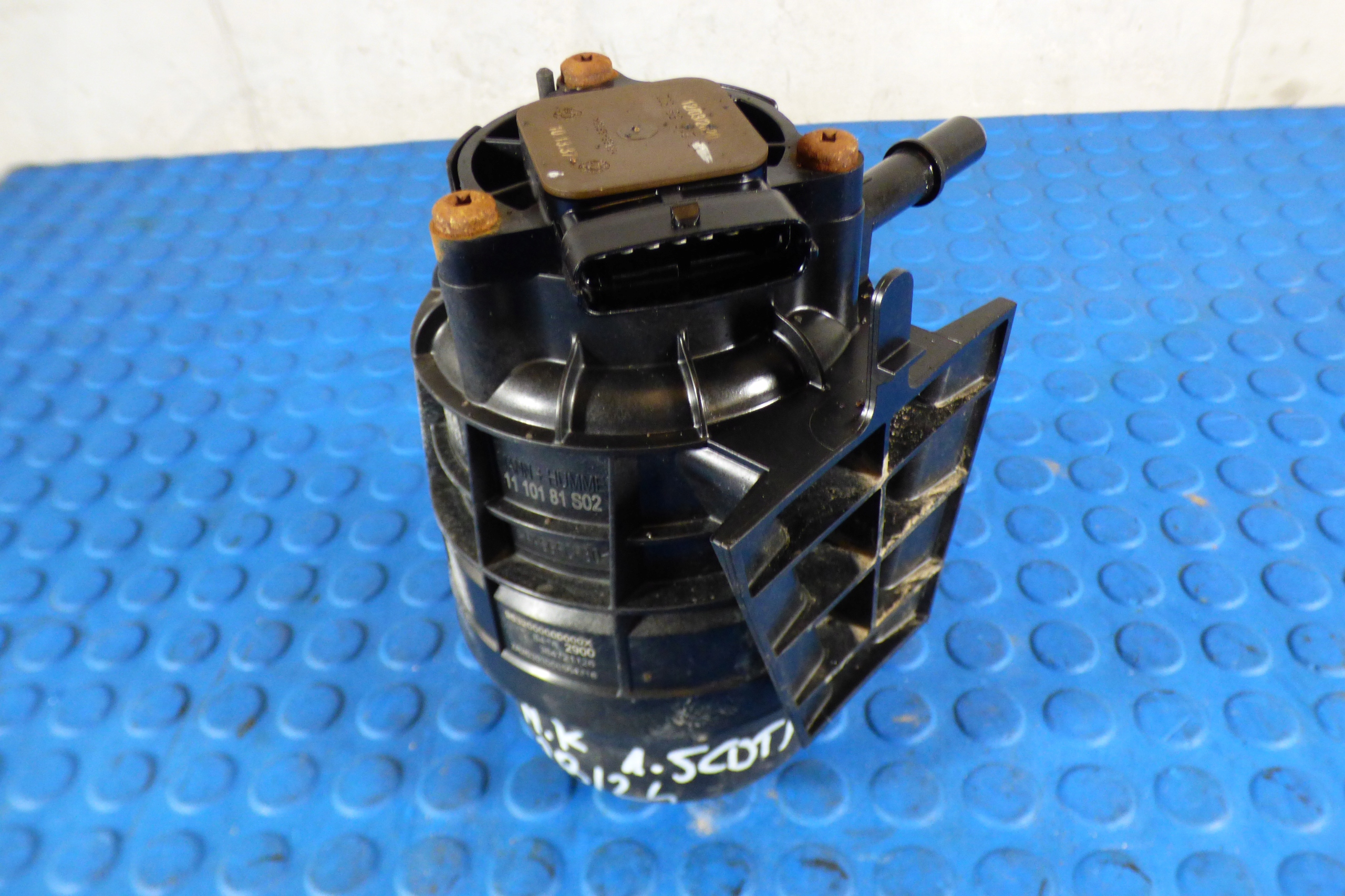 poklopač filtera goriva 84182900 stBDB OPEL ASTRA K V 1.5 CDTI