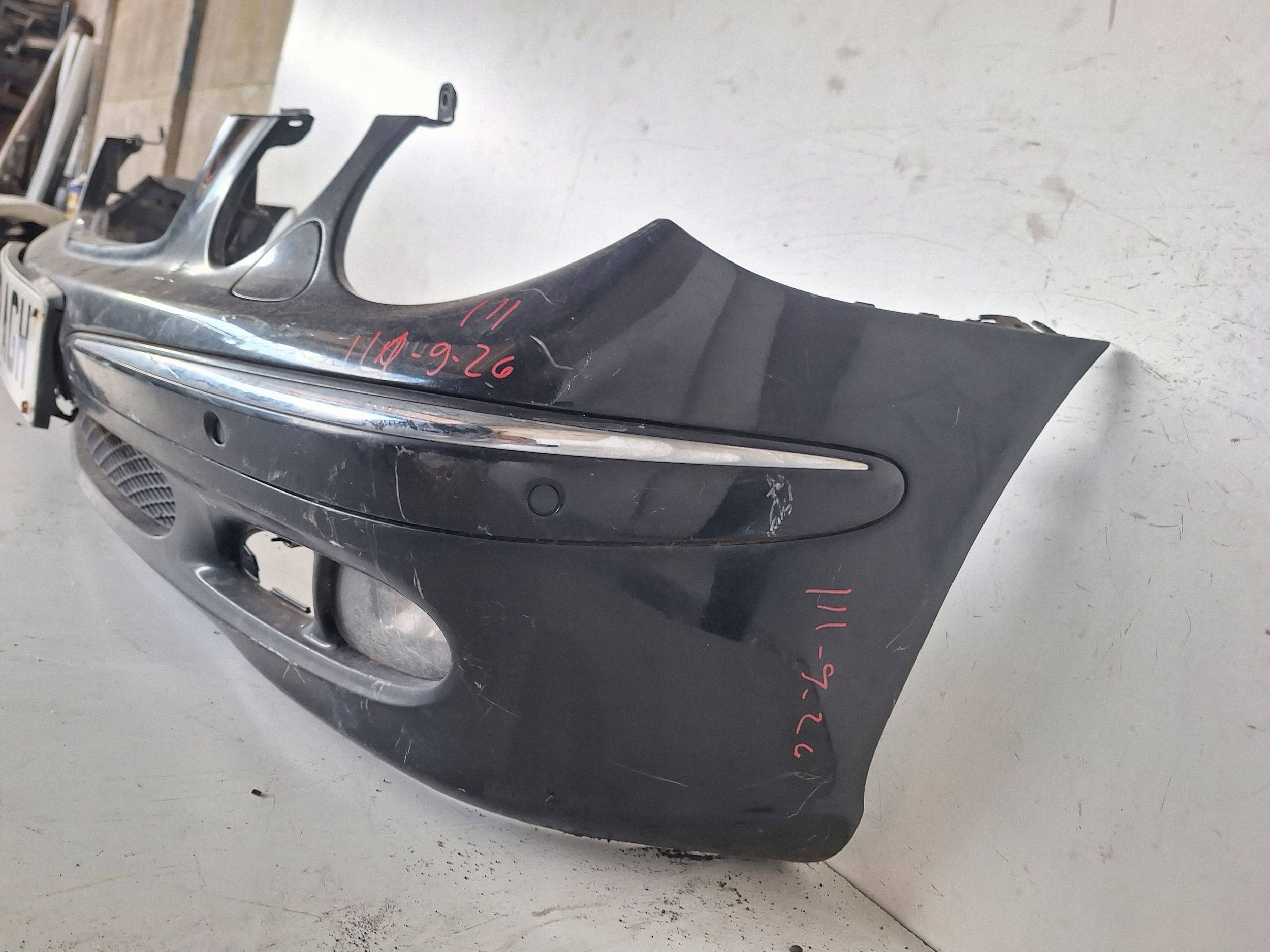 MERCEDES E-class W211 02-06 bumper + PDC + XENON A2118800040