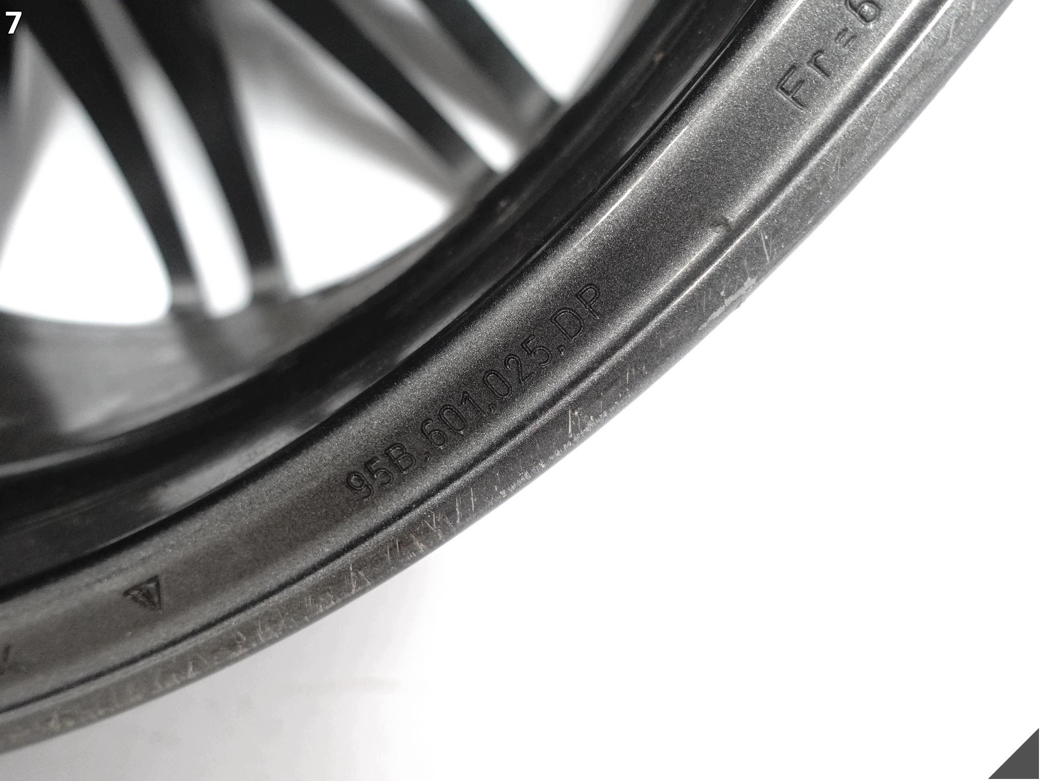PORSCHE MACAN 95B TURBO IV disk disk 10Jx21 ET19 5x112 OC6