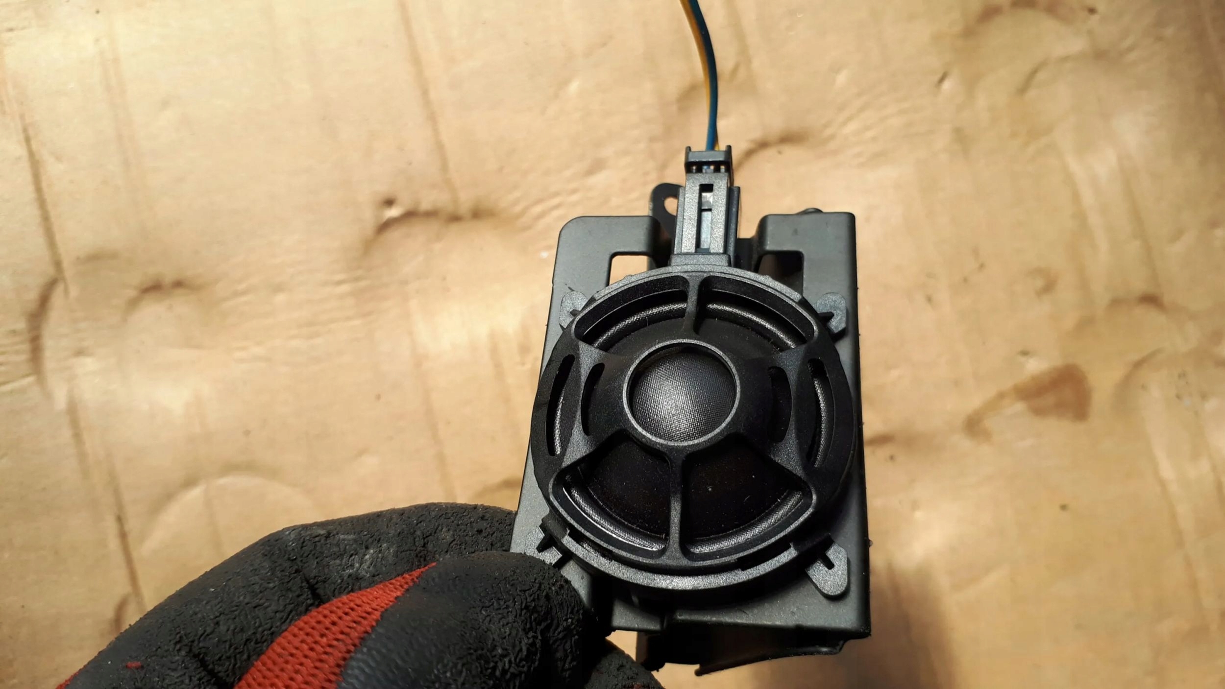 S4 B9 A4 8W speaker bang OLUFSEN left 8W5035399D