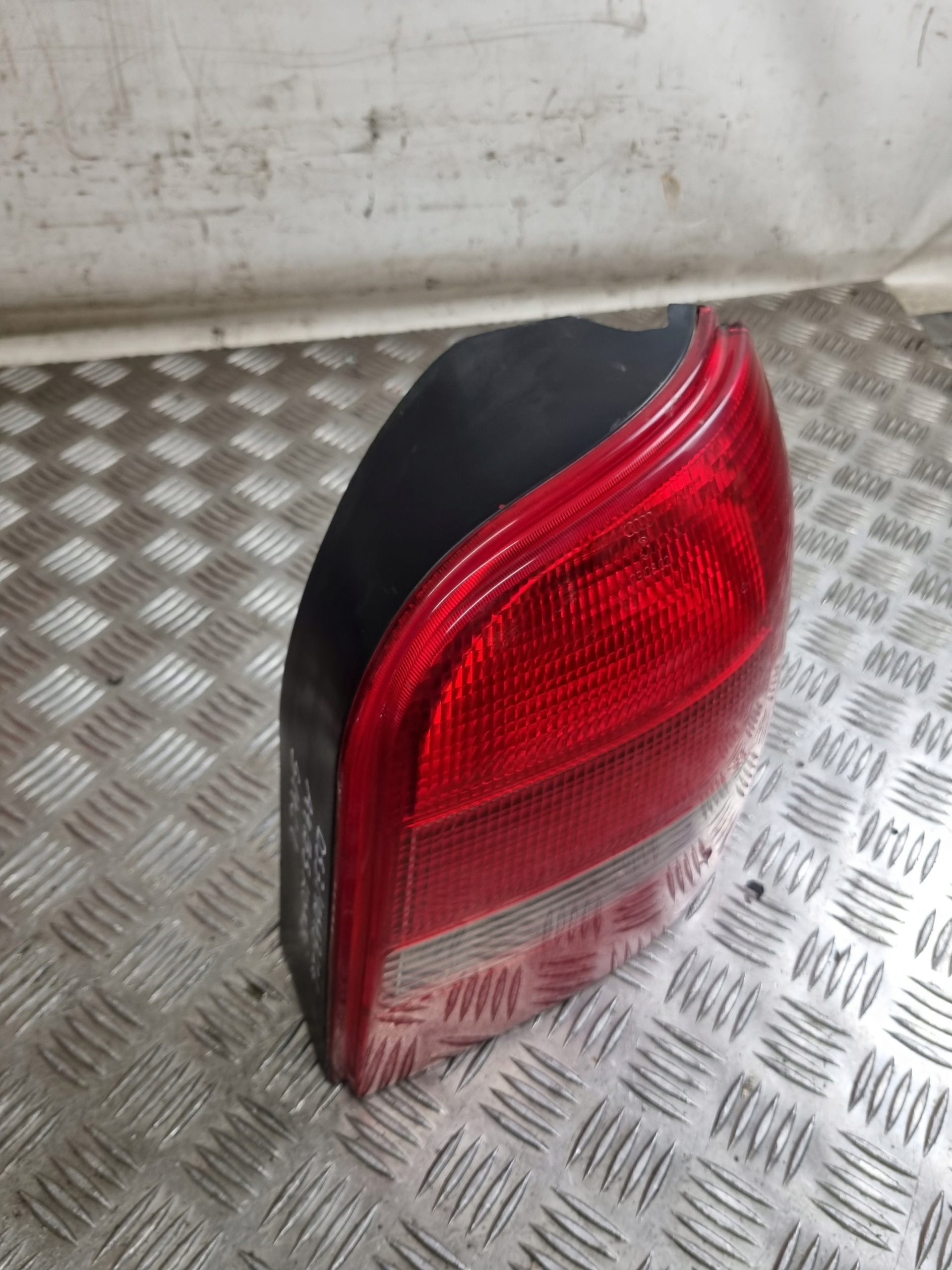 light rear part right AUDI A4 B5 KOMBI