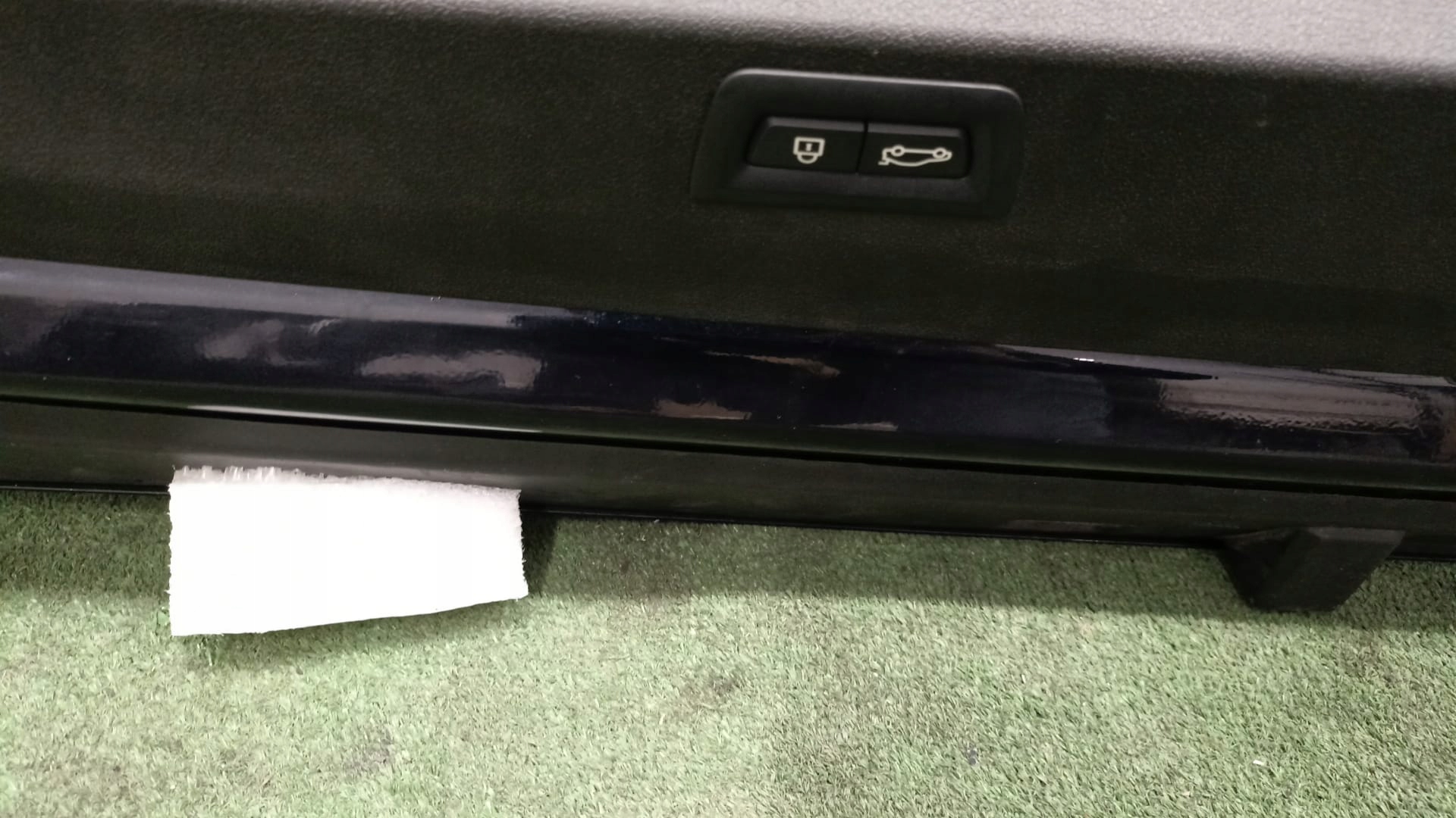 BMW XM G09 boot door boot 416 KAMERA ELEKTRYKA lights EU