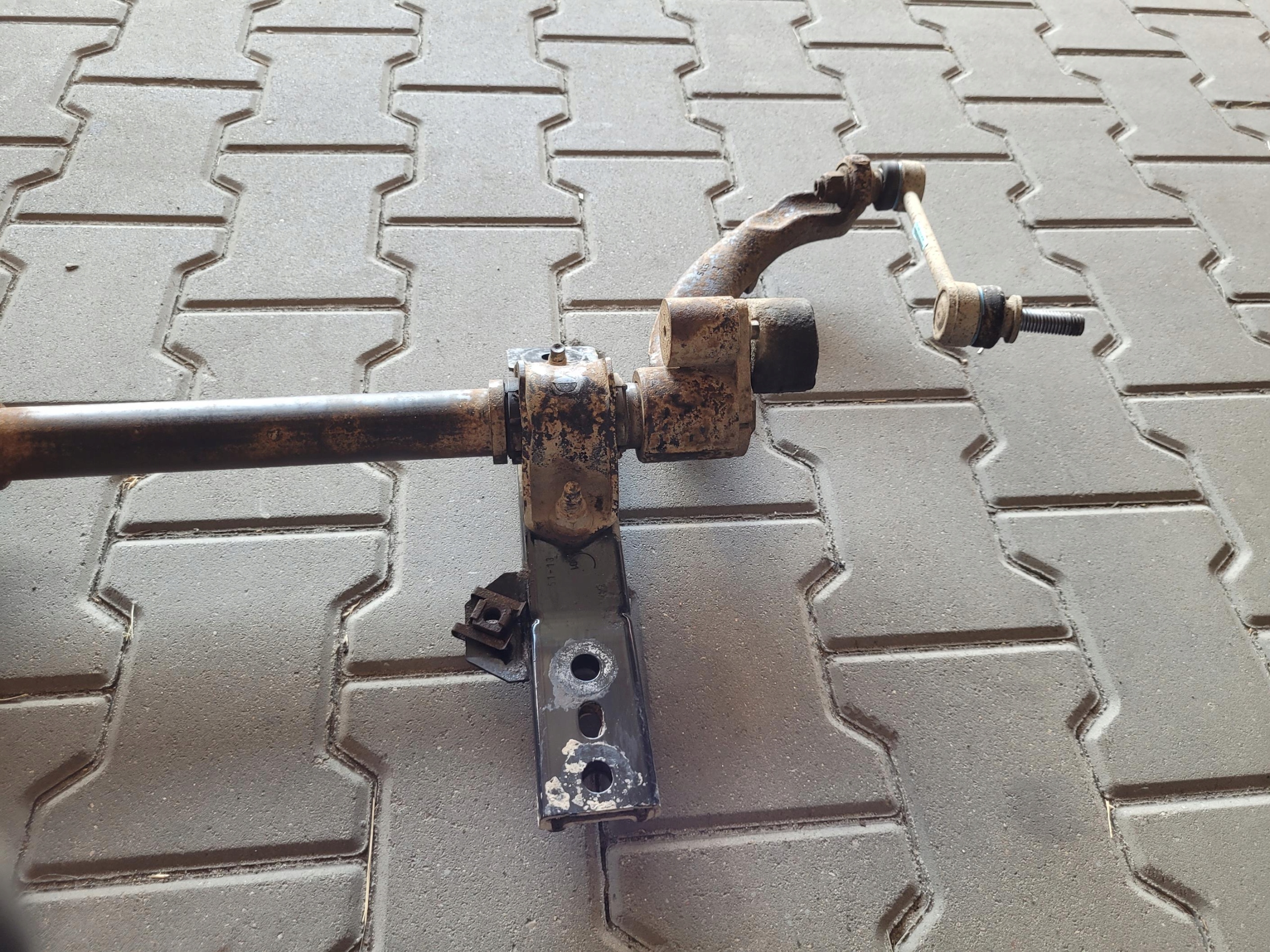 STABILIZATOR AKTYWNY front front RANGE ROVER VOGUE L405 4.4 D