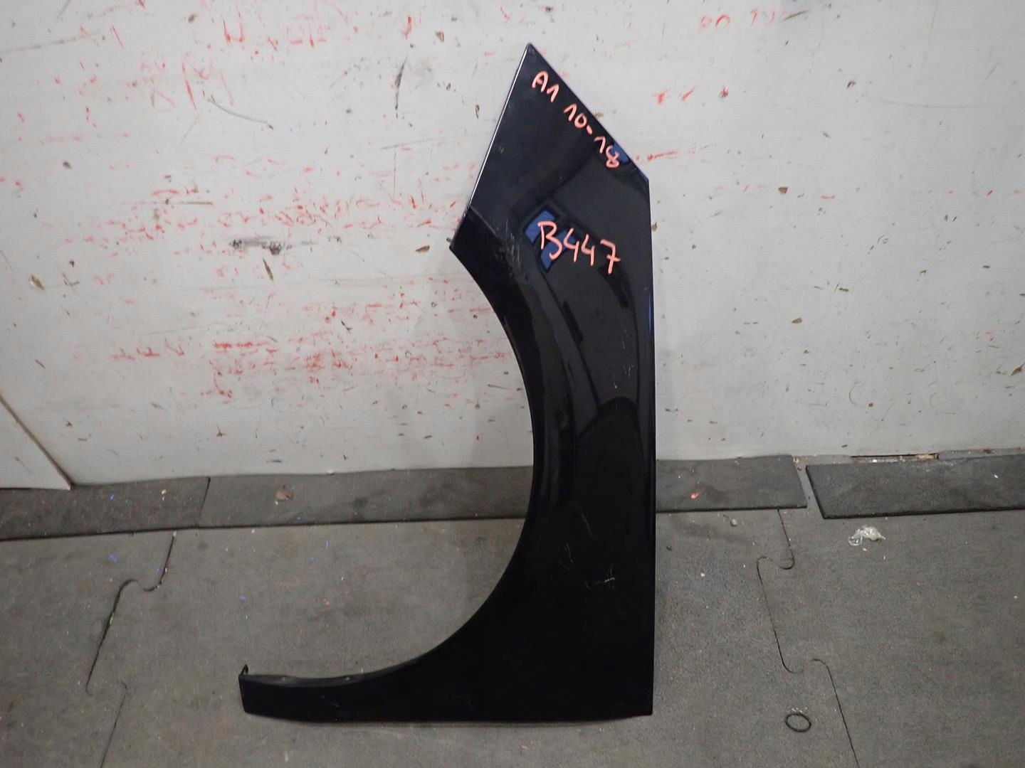 fender front front left AUDI A1 2010-2018 8X