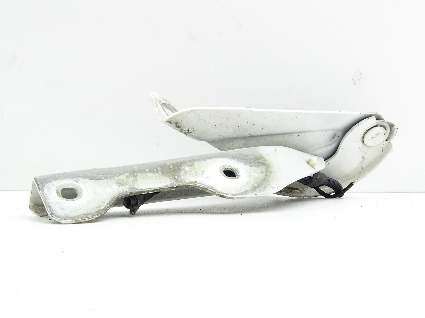 hinge bonnets right front front VW AMAROK and 2H 2H0823302