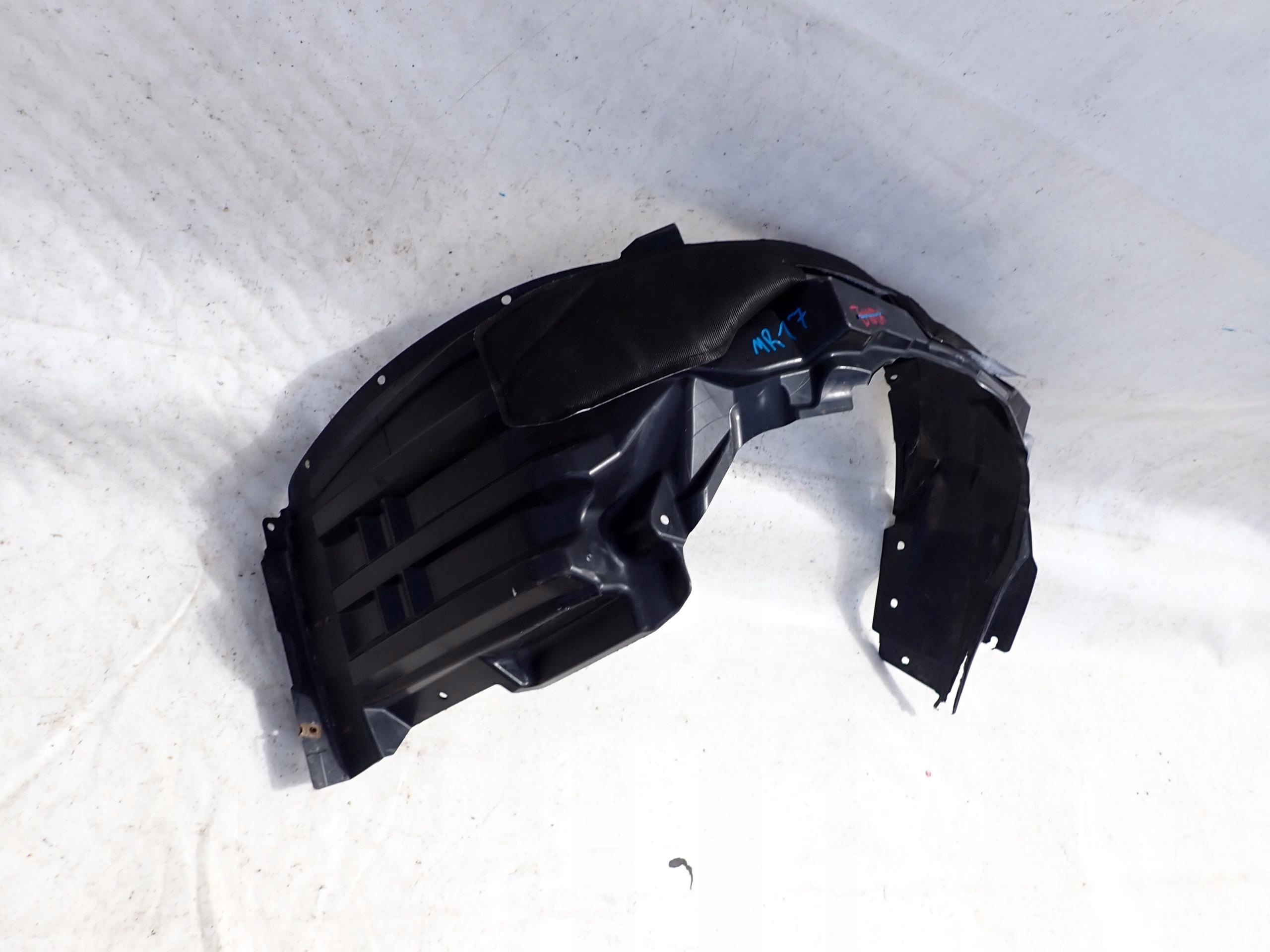 MITSUBISHI OUTLANDER III 3 12- mudguard right front