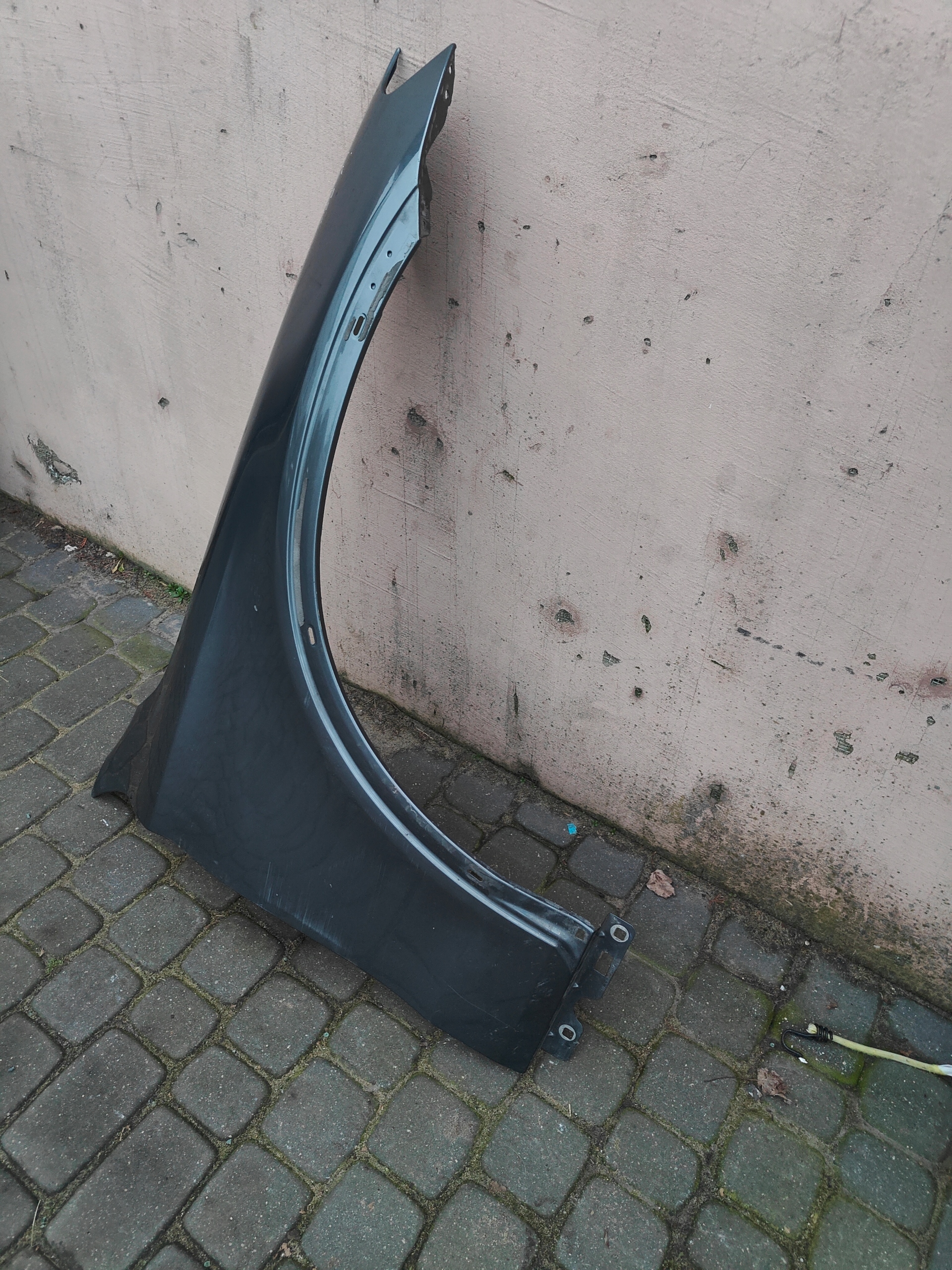 MERCEDES GLC W253 X253 BŁOTNIK PRAWY PRZÓD ORYGINAŁ RZGÓW ŁODŹ Producent części Mercedes-Benz OE