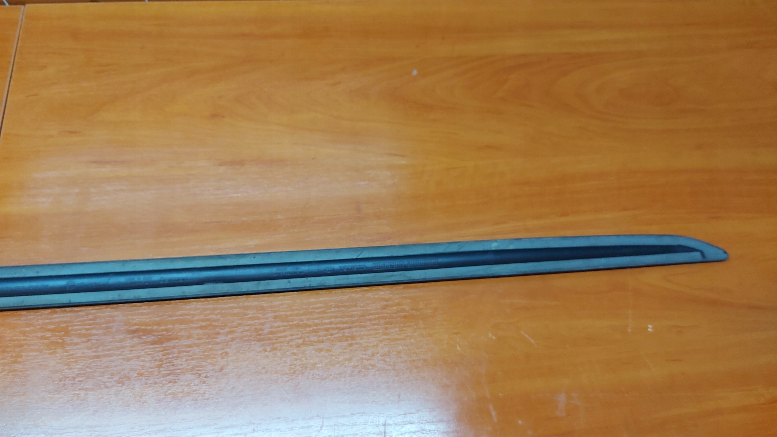 moulding door left front TOYOTA YARIS III