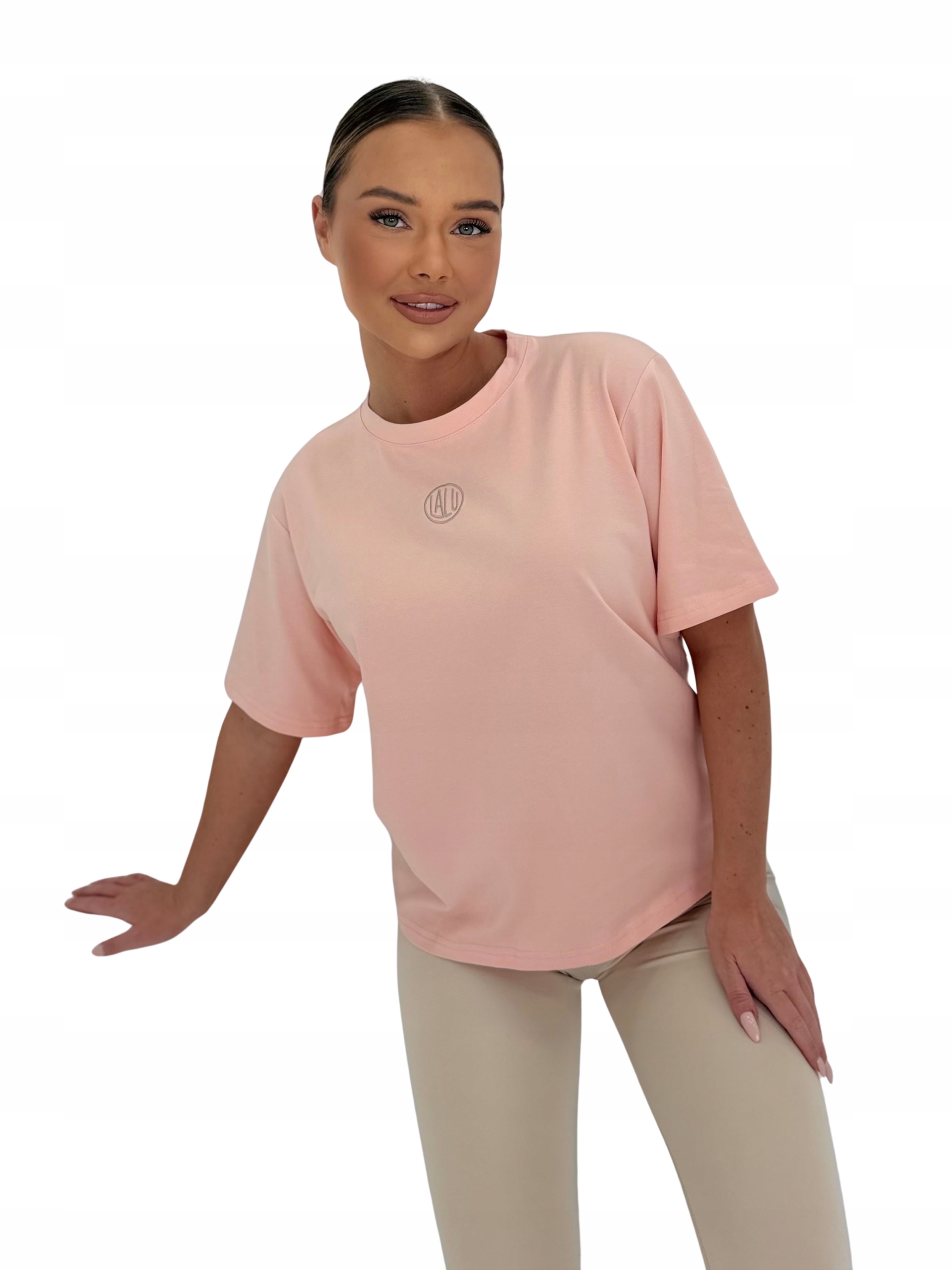 Tričko s krátkým oversizeem LaLu s kulatý meruňkovou výšivkou