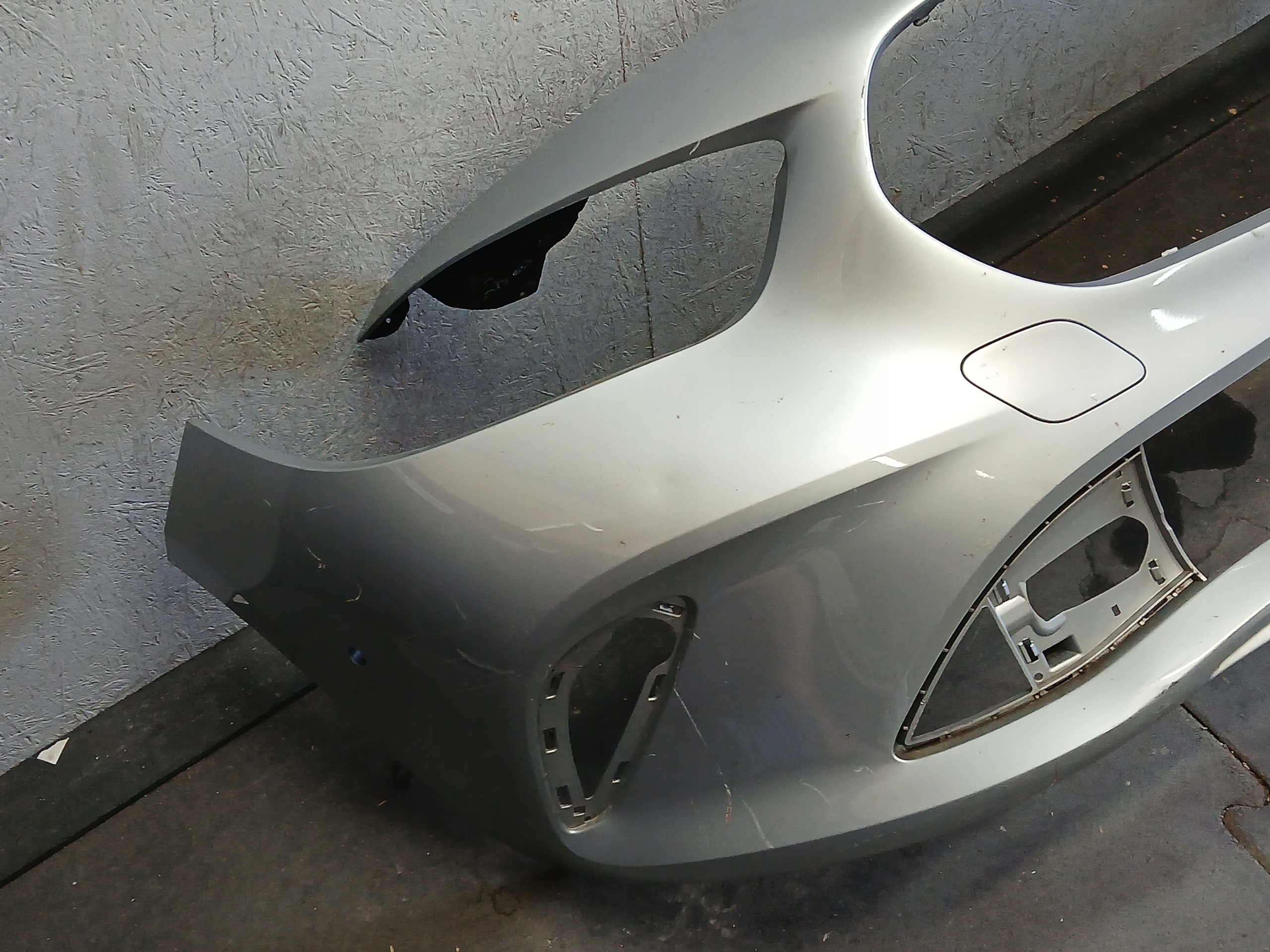bumper front MERCEDES B KLASA W247