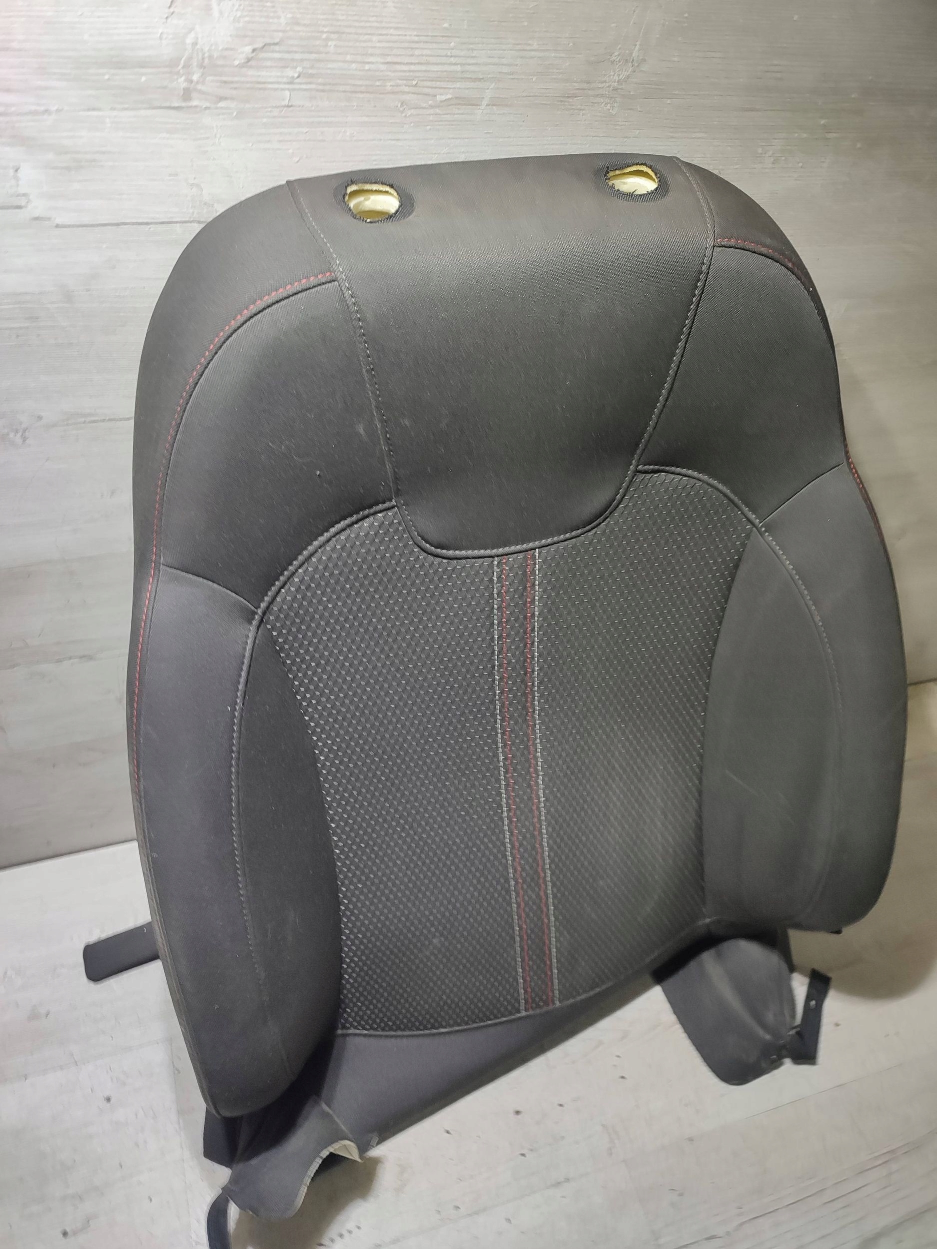 Opel Corsa E 2018 front side left side oparcia