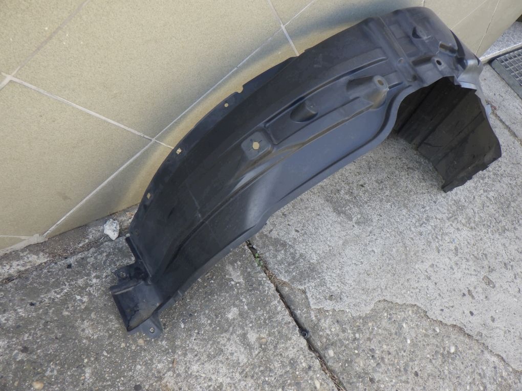 TOYOTA YARIS 4 IV 20- mudguard left front