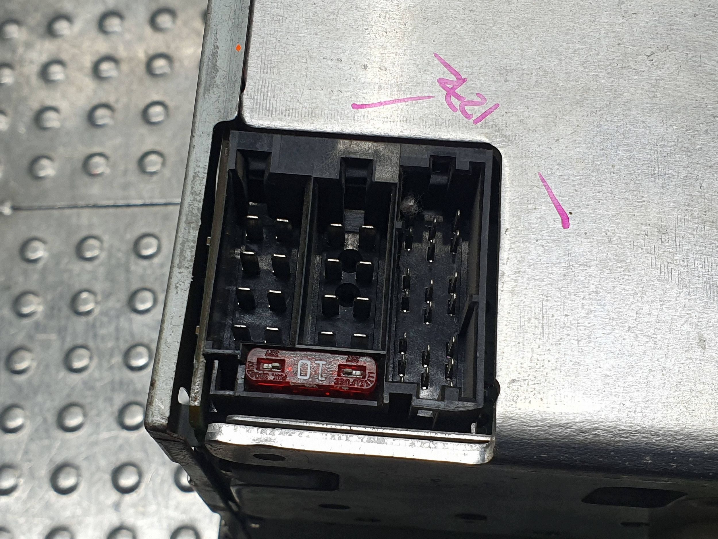 RADIO CD control panel A4518200279 SMART FORTWO II 451