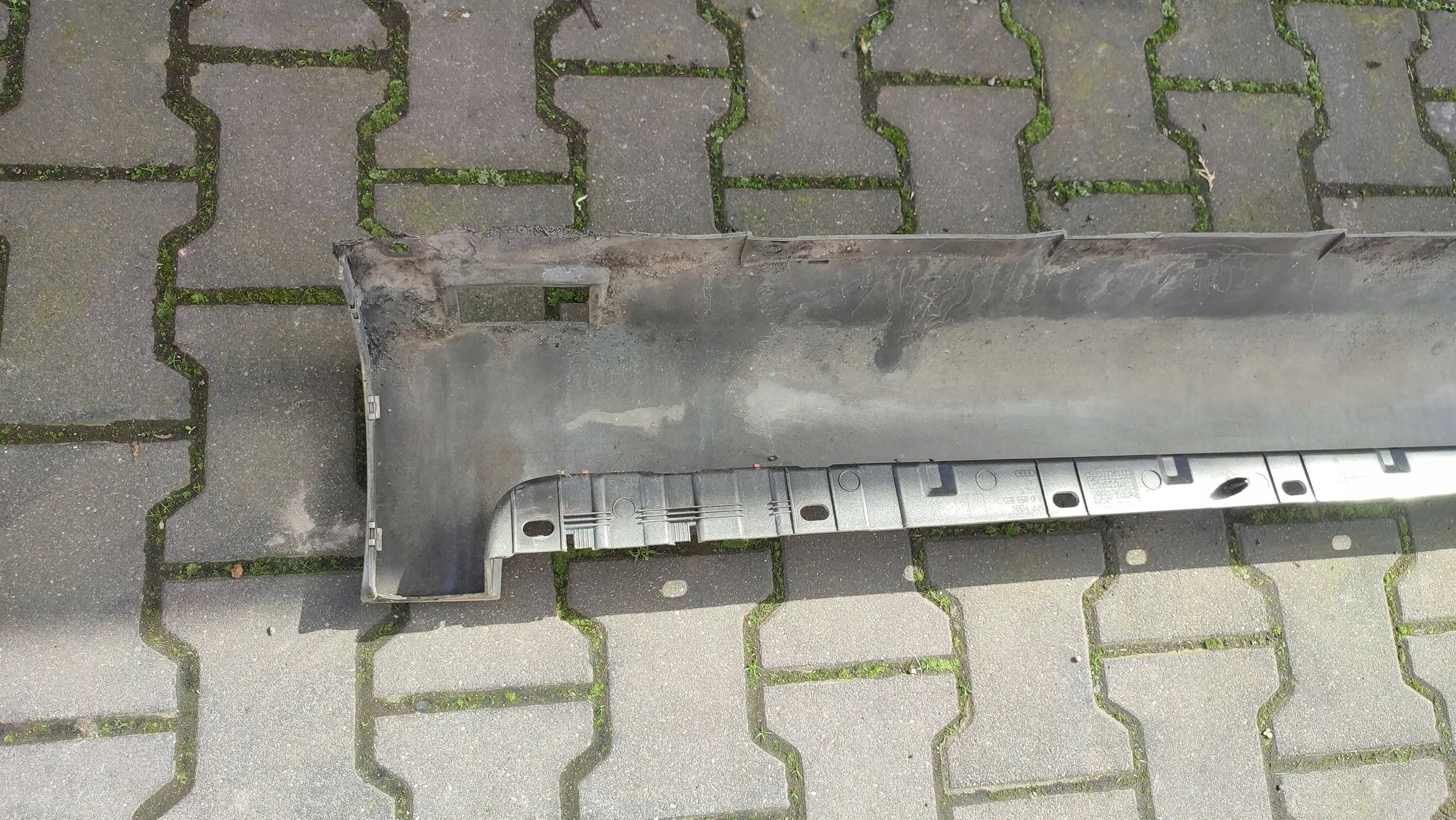 Audi TT TTS Mk2 2013 moulding threshold left