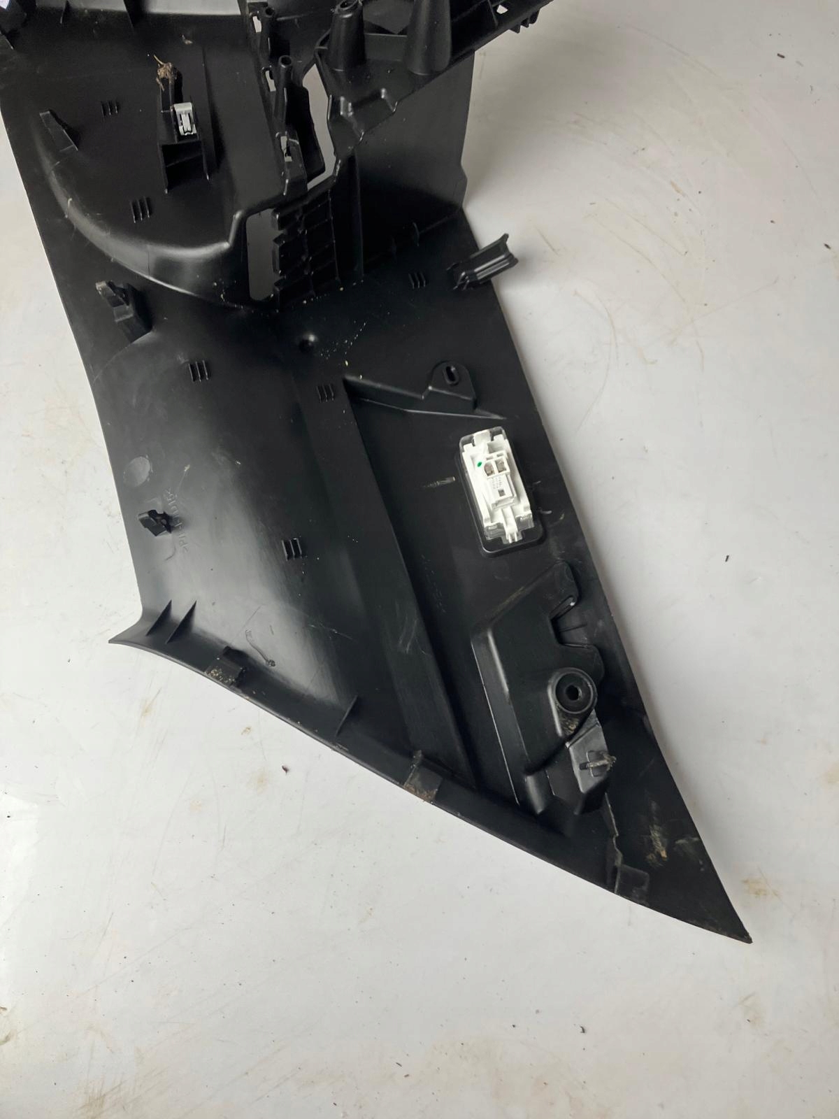 cover SLUPKA boot right rear part MEGANE V E-TECH