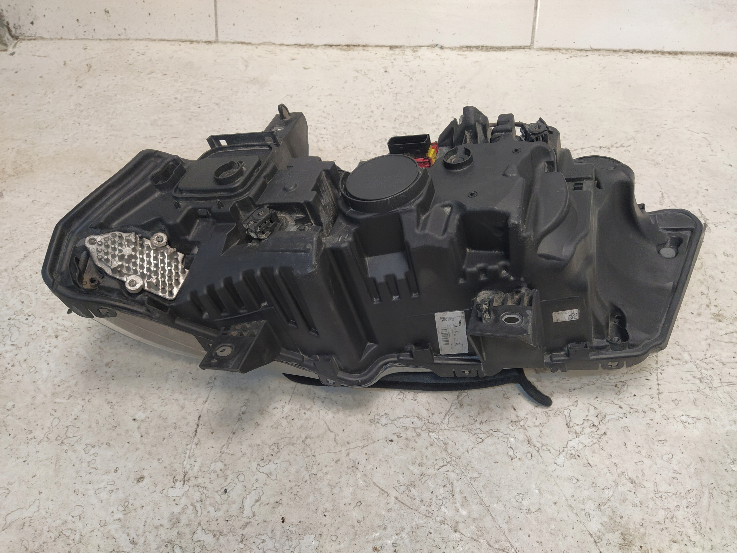 IVECO STRALIS S-WAY 19- REFLEKTOR light FULL LED left right complete ORG