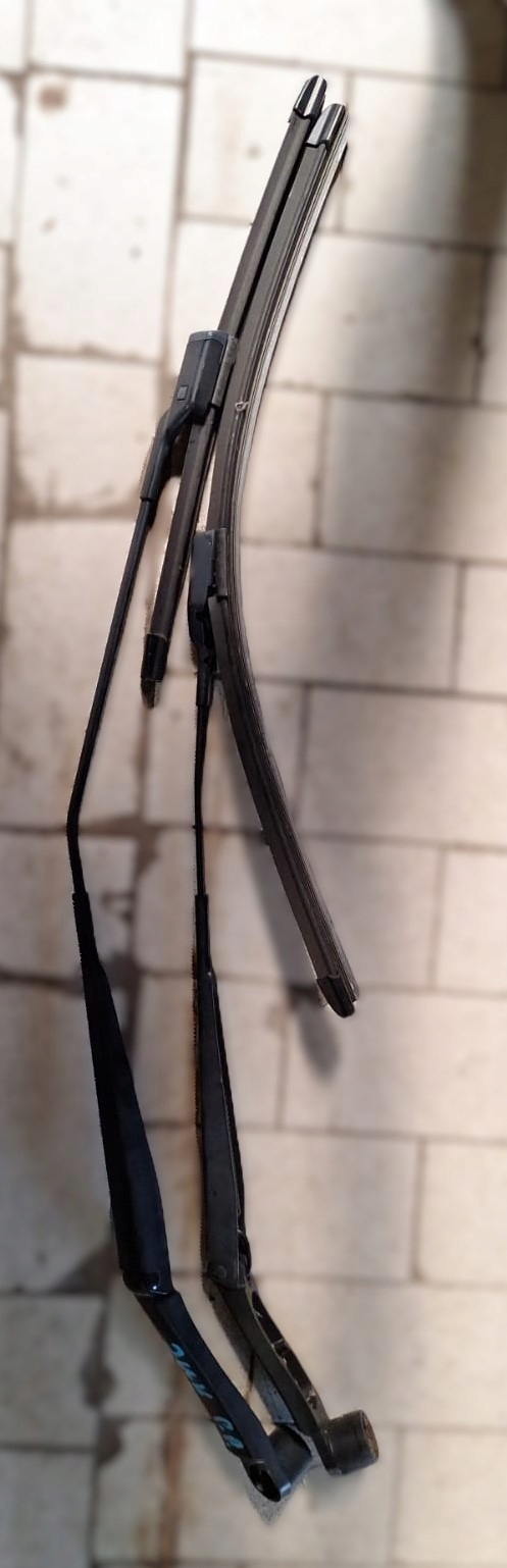 wiper arm right left NISSAN JUKE II F16