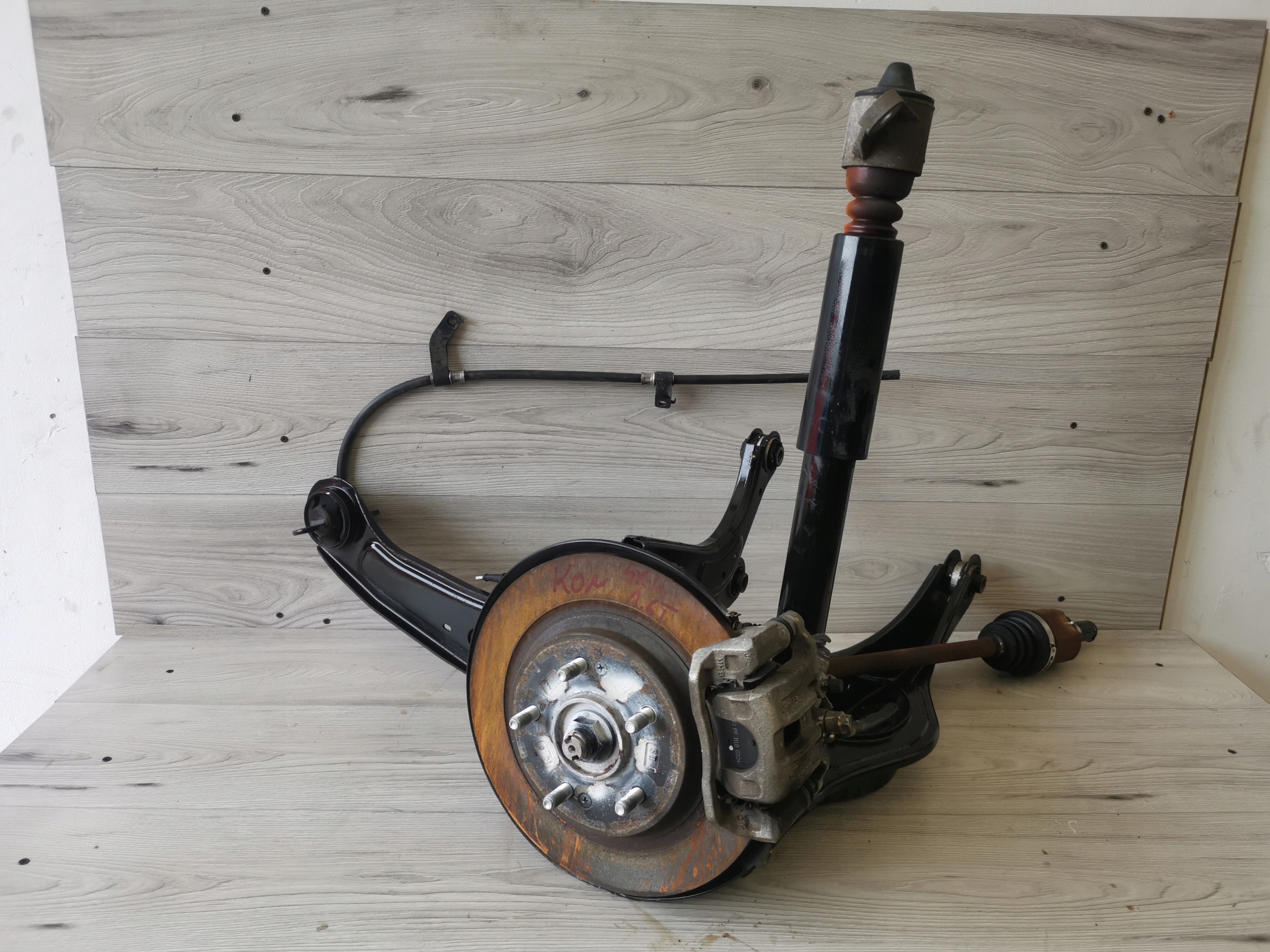 KONA AMORTYZATOR ZWROTNICA ZAWIESZENIE TYL 1.6 4X4 LEWE