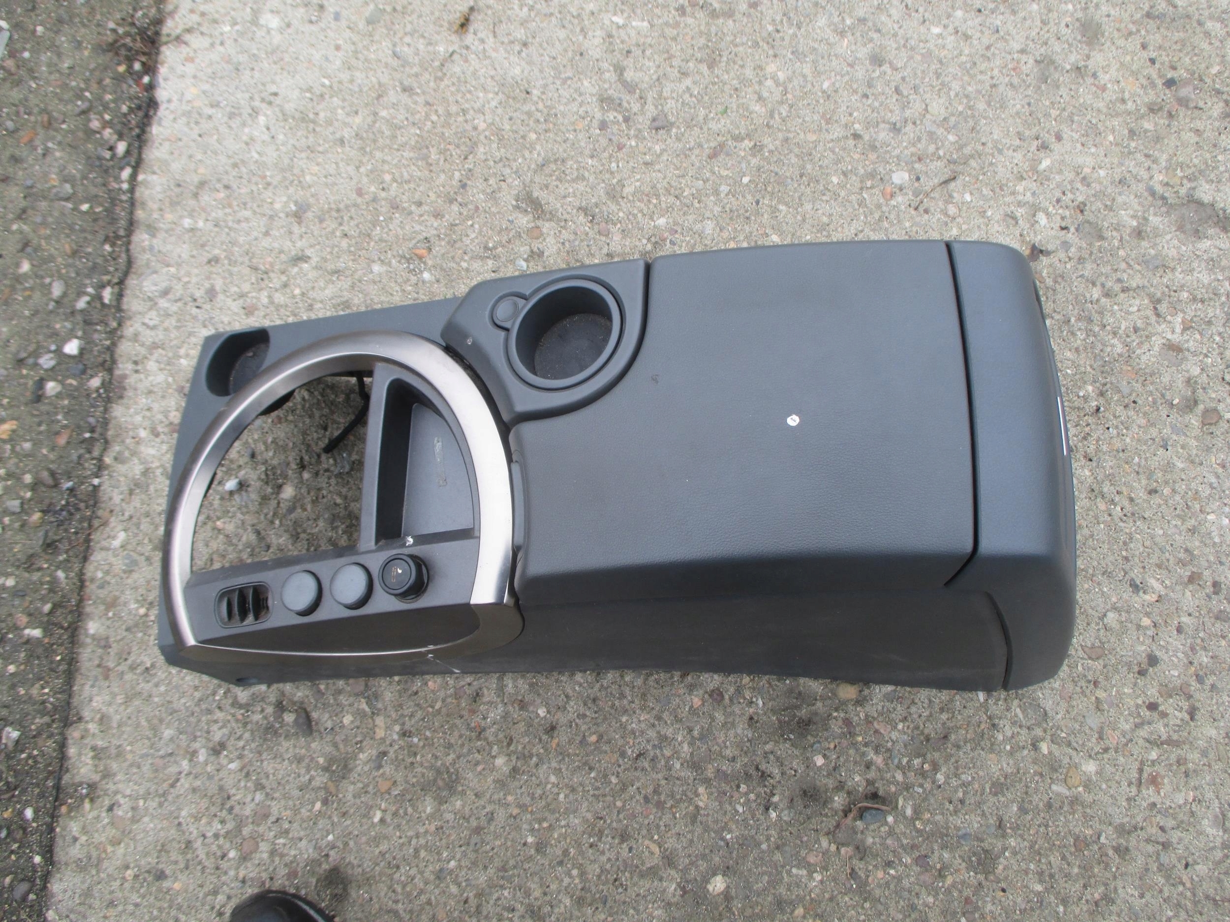 SSANGYONG KYRON 05-14 TUNEL ŚRODKOWY