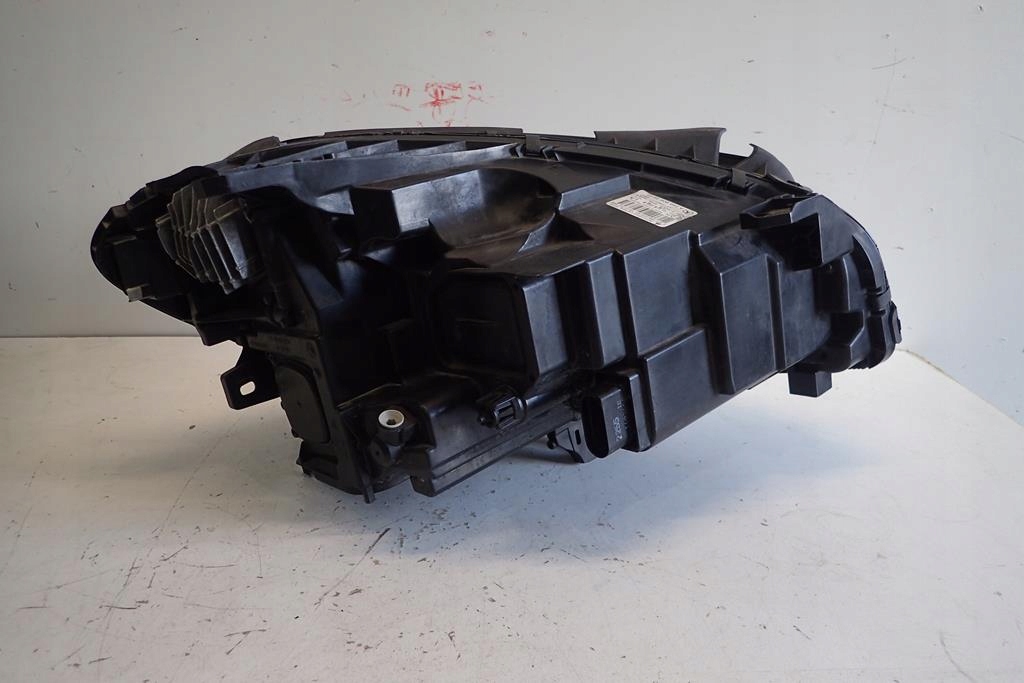 light left MERCEDES B-KLASA W246 FULL LED LIFT 16