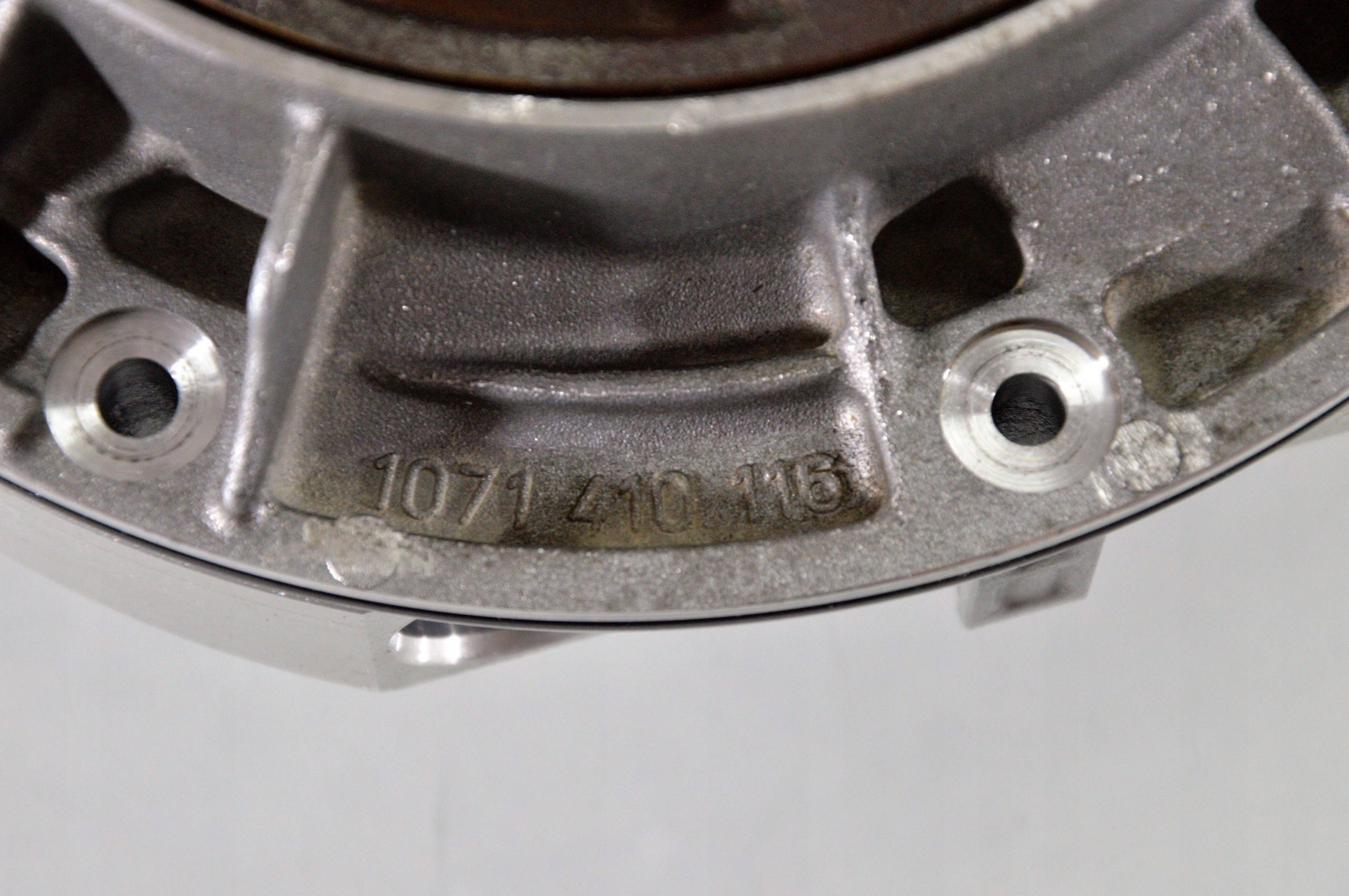 Pompa oleju 1071 410 116 ZF 6HP19 6HP21 Audi VW Producent części ZF