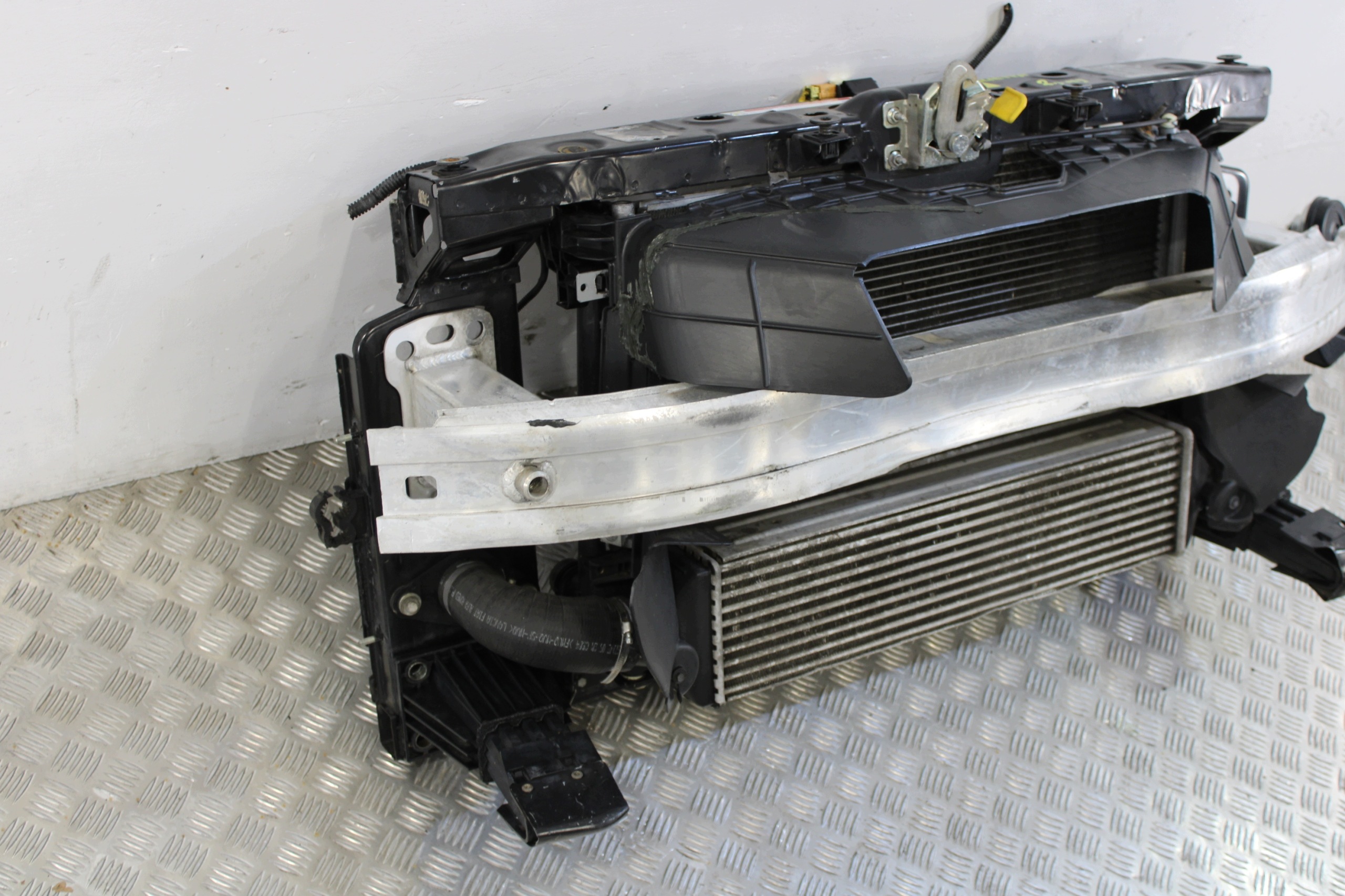 support panel for radiators front radiator pillar ALFA ROMEO GIULIETTA 2.0 MJ