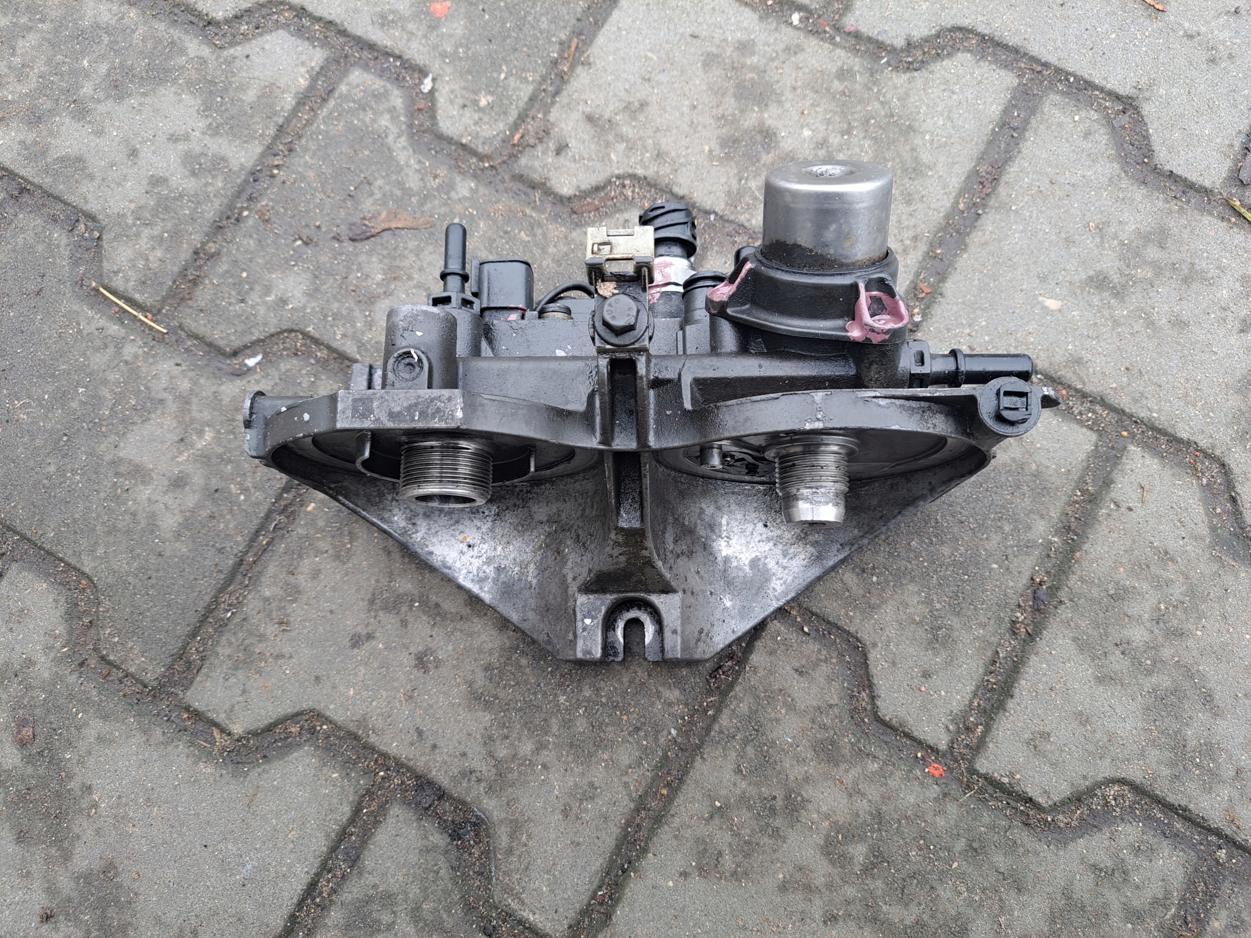 PODSTAWA FILTRÓW PALIWA RENAULT GAMA T VOLVO FH 4 FM 4