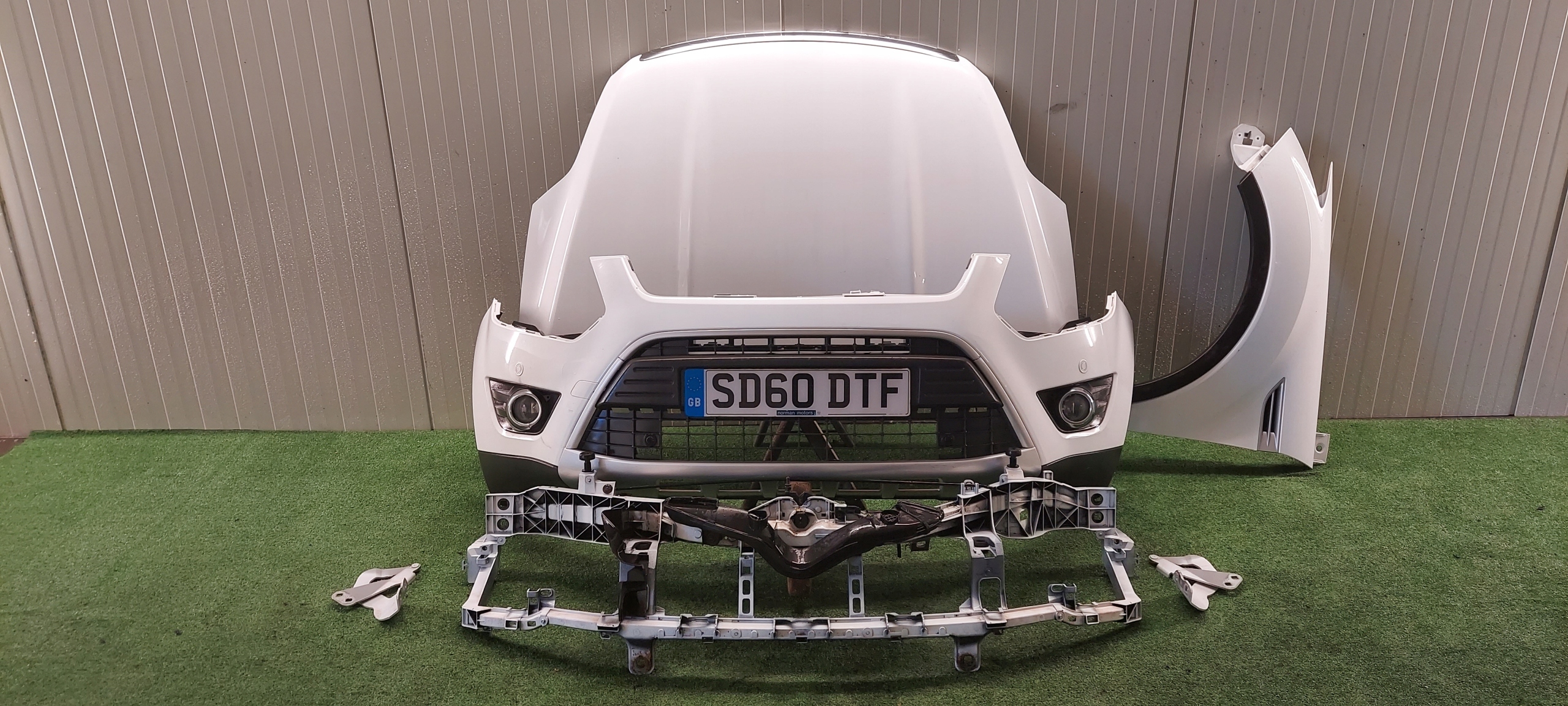 parafango sinistra FORD KUGA MK1 08-12 LAK: 58