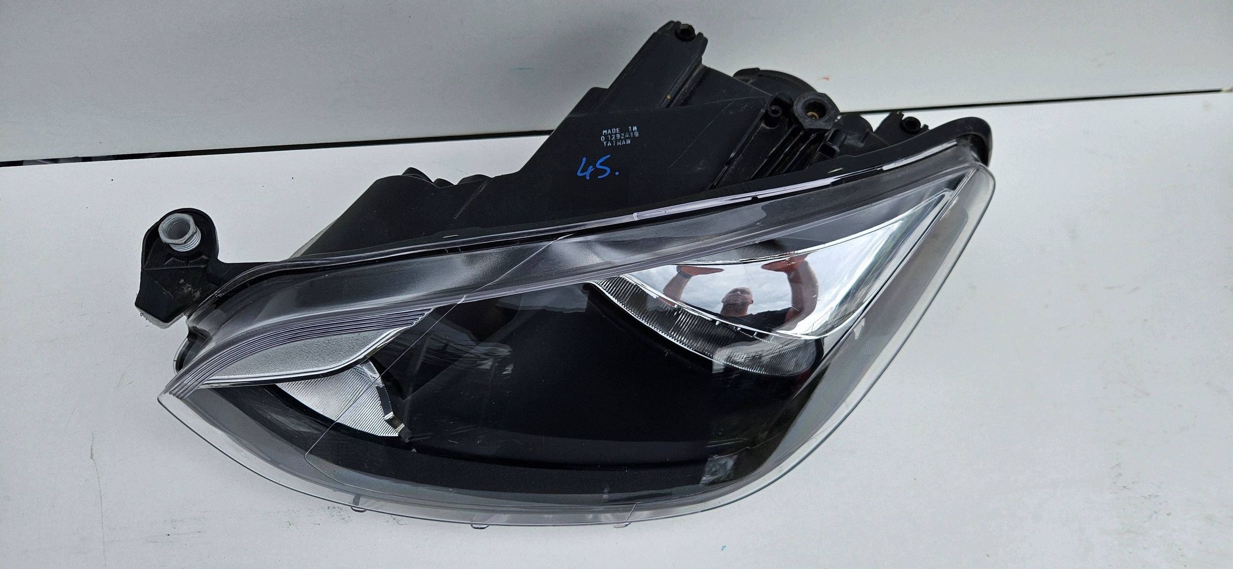 Volkswagen Up 1s light left front front Reflektor 20E016B