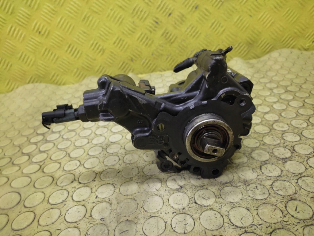CITROEN C5 III injection pump 7190189A02