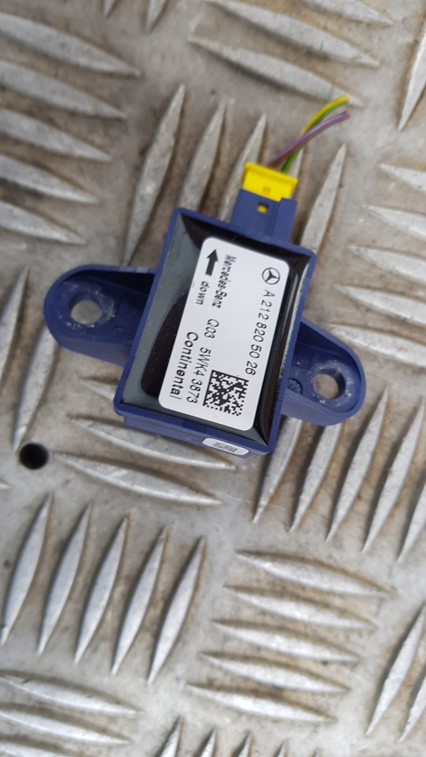 MERCEDES W212 Crashsensor Drucksensor A2128205026