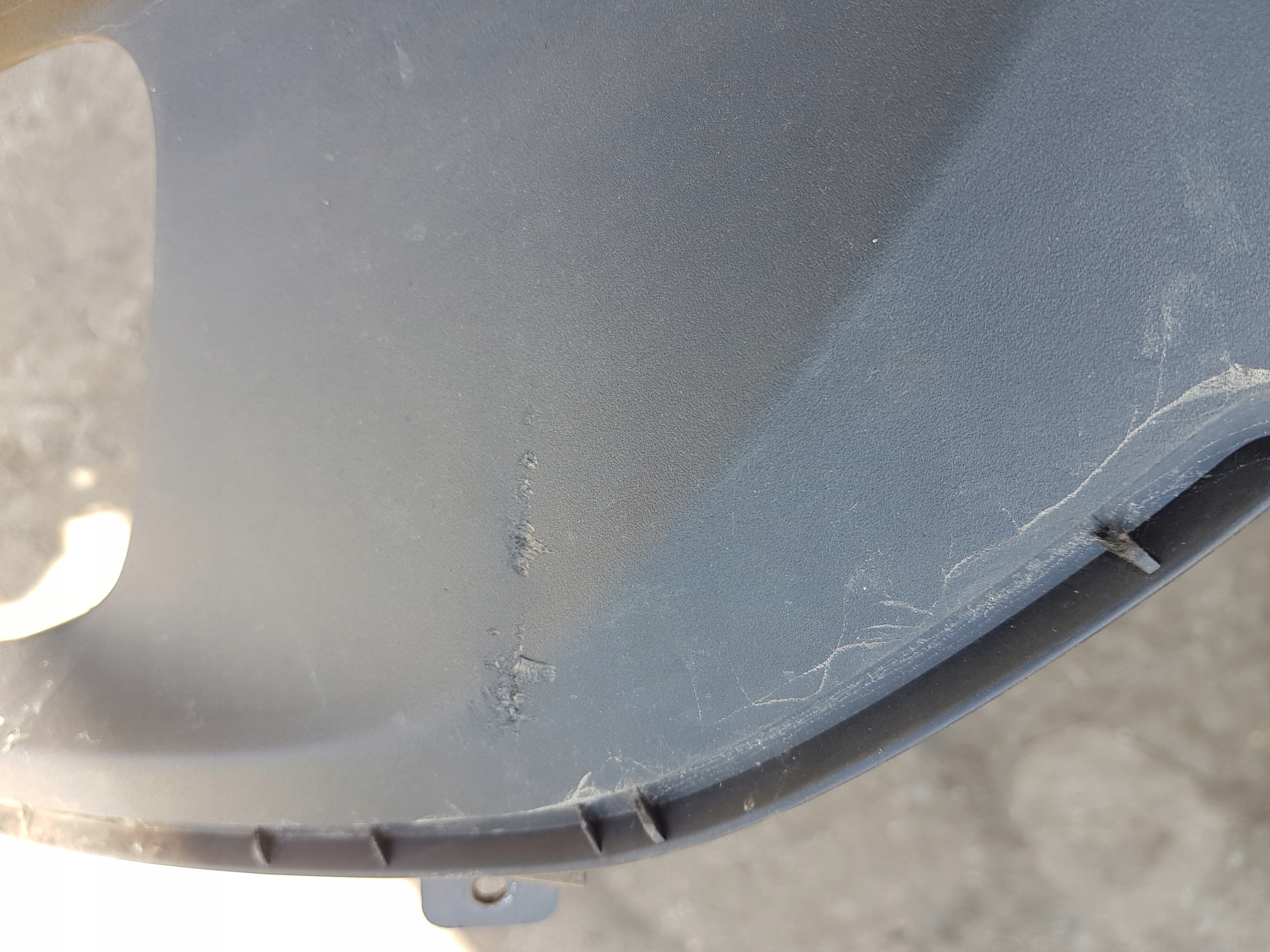 KIA VENGA Lüftungsgitter mitte der Stoßstange 86561-1P000 2009