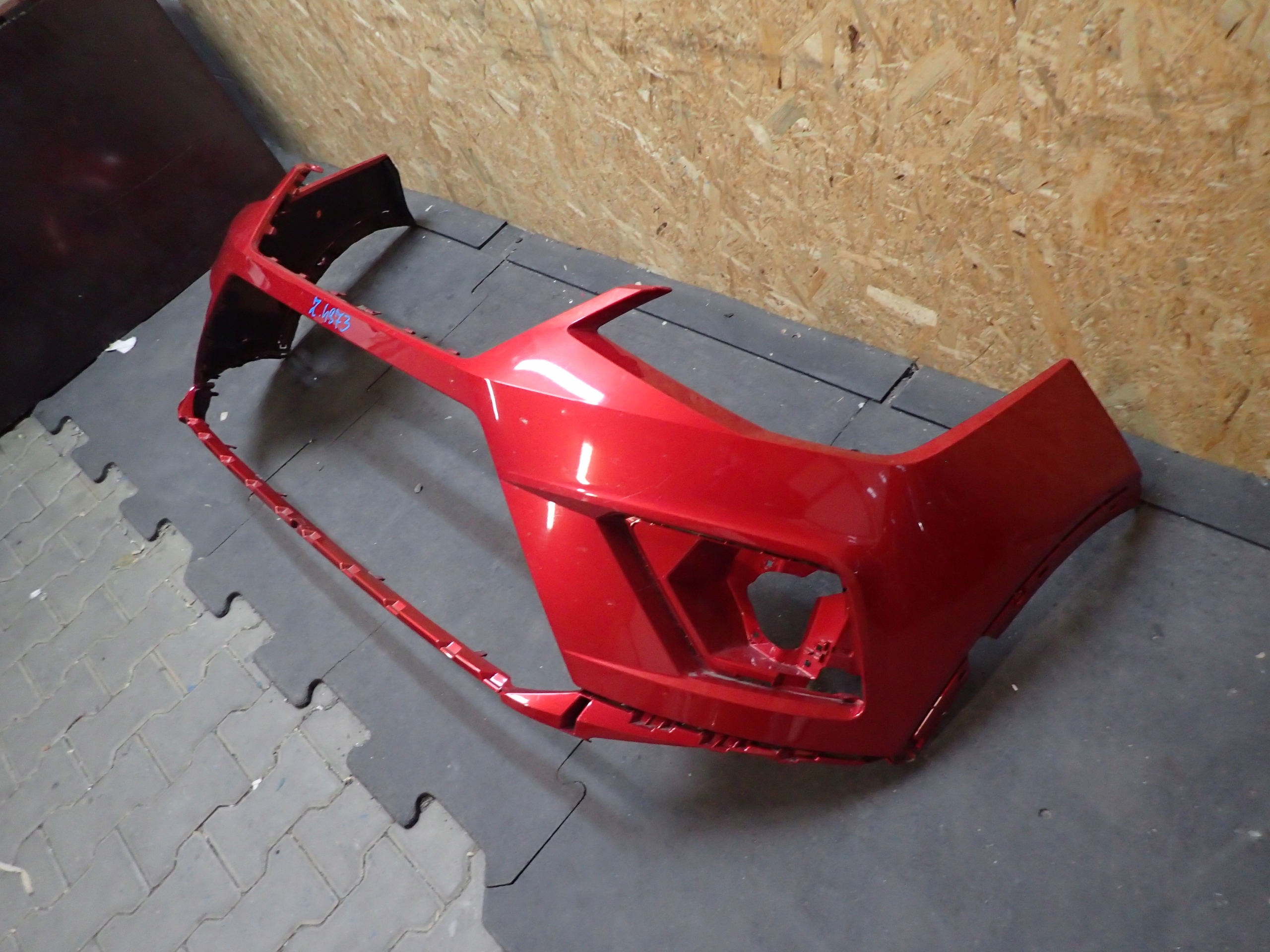 nárazník předek SEAT ARONA