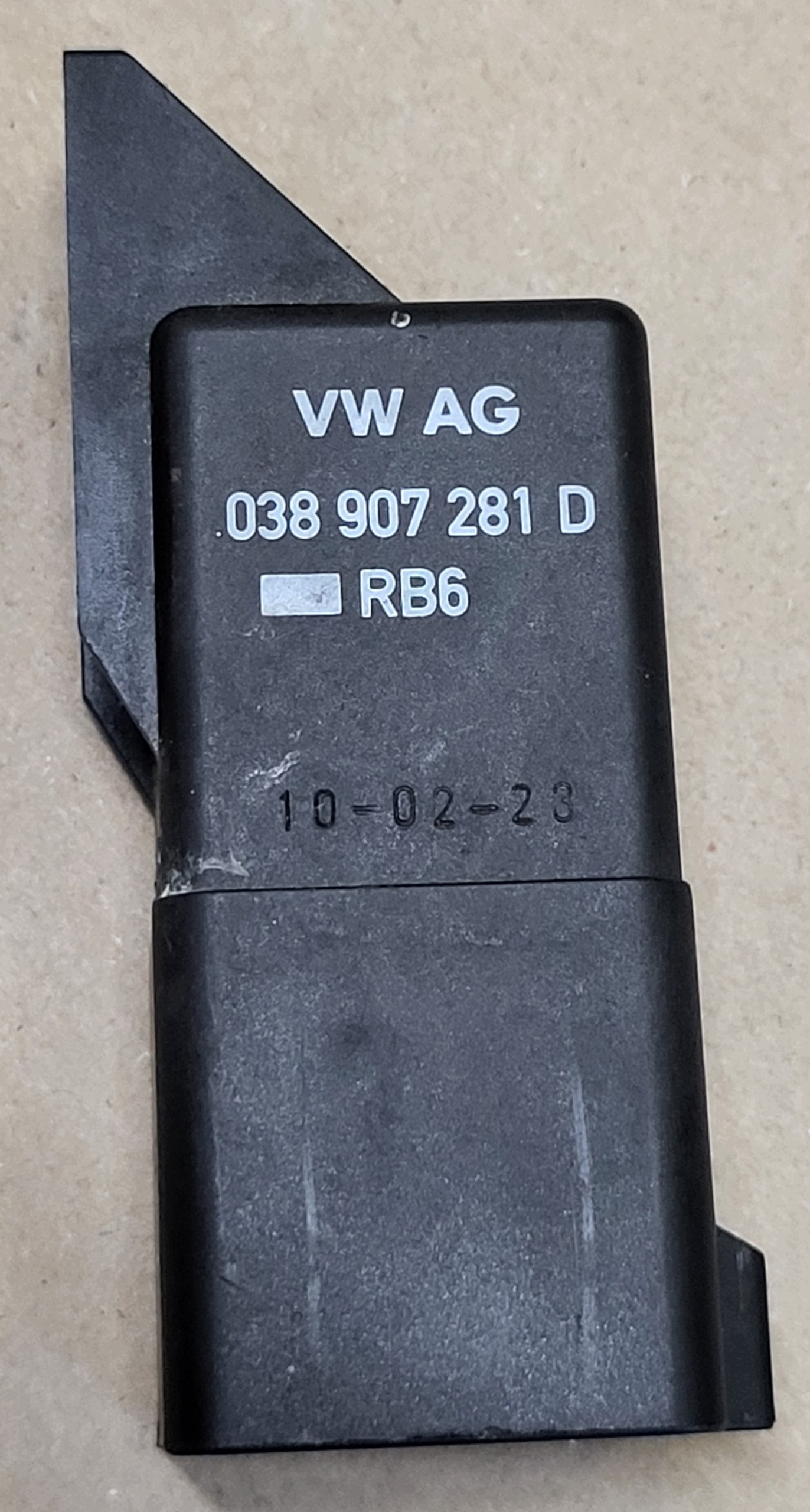 relay plugs ZAROWYCH module AUDI A4 B9 A5 SEAT VW GOLF V SEAT IBIZA IV