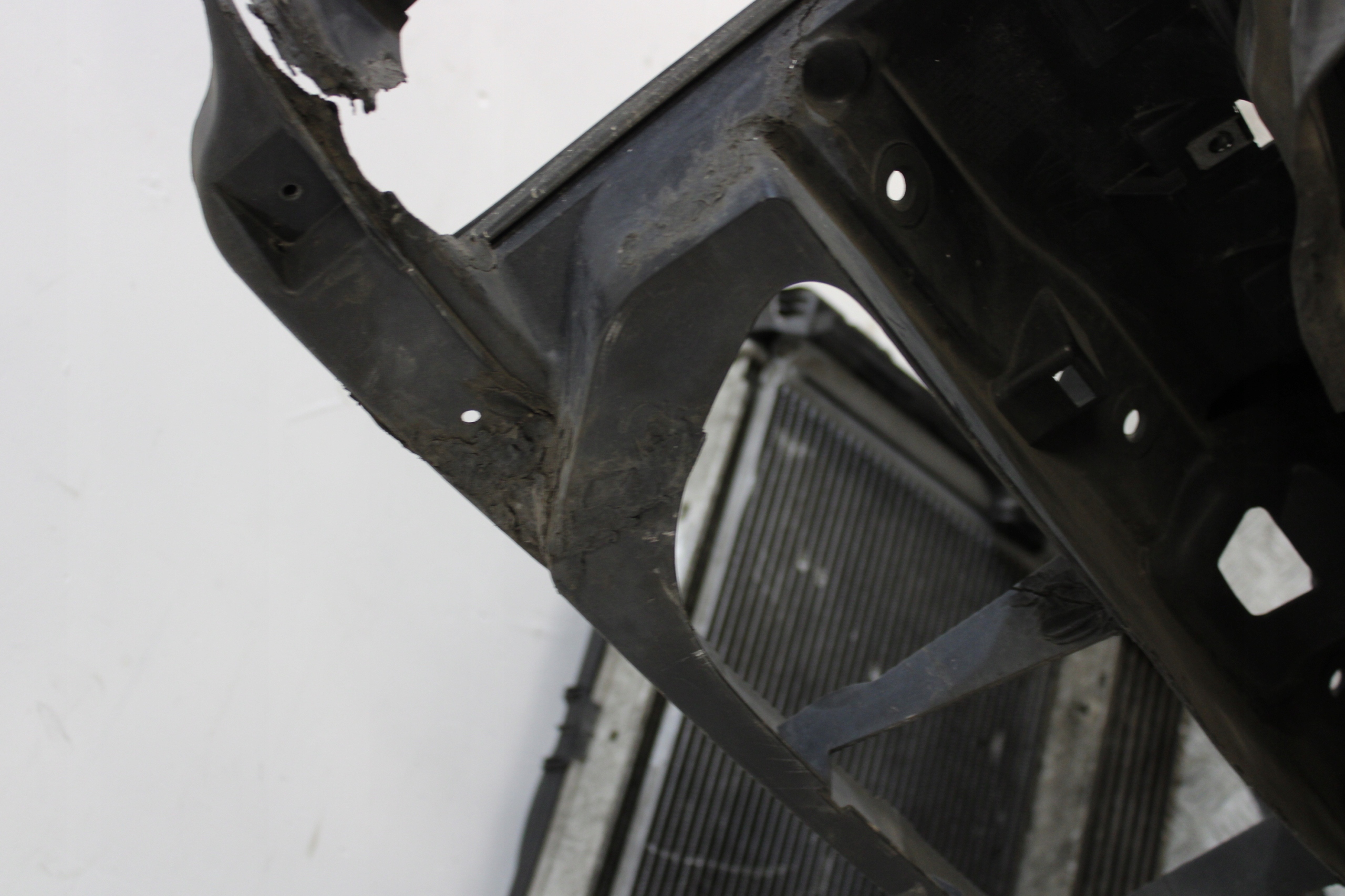 support panel for radiators front pillar radiator BMW 3 E92 COUPE 2,0D