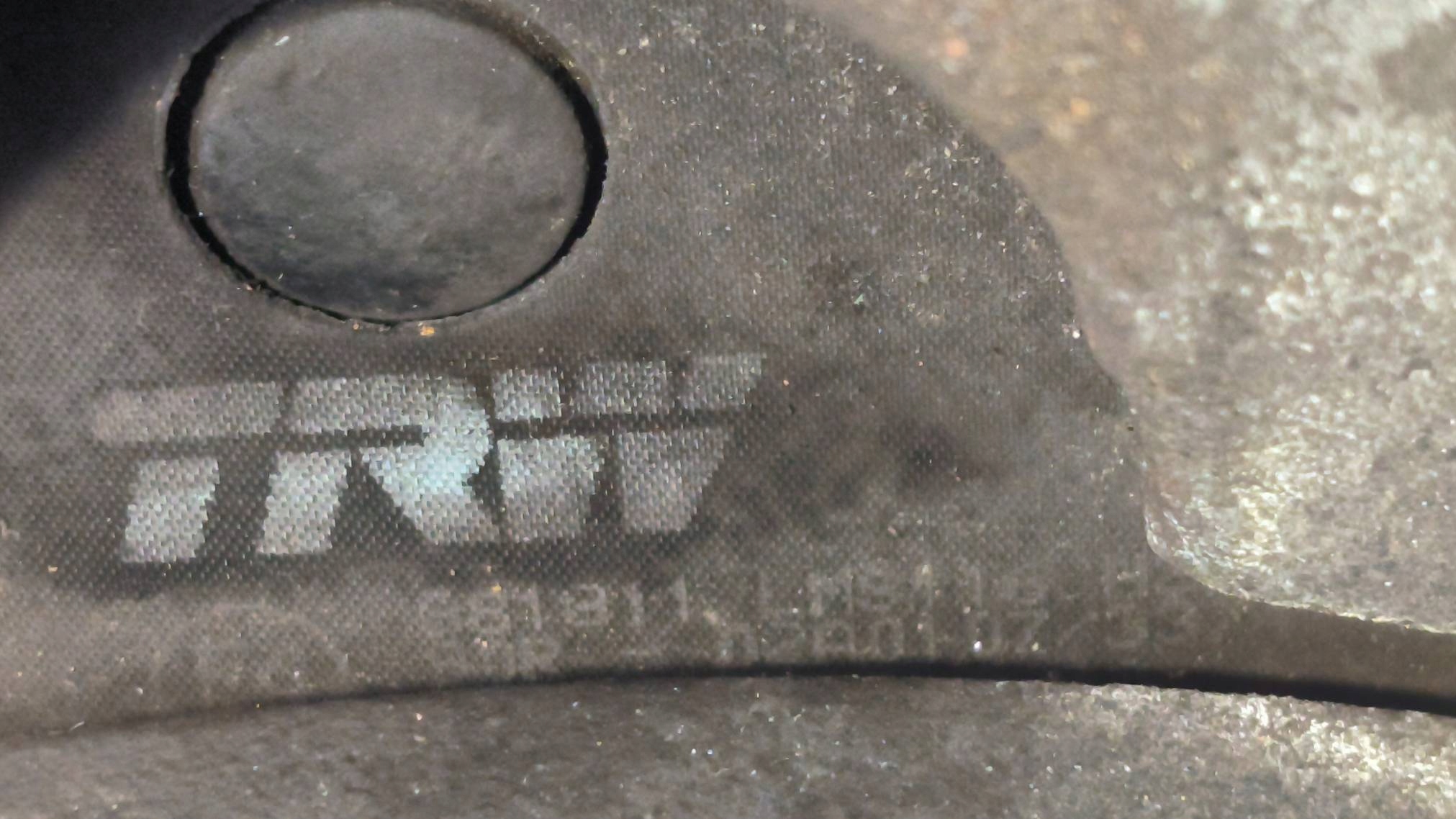 caliper brake front left SKODA OCTAVIA III
